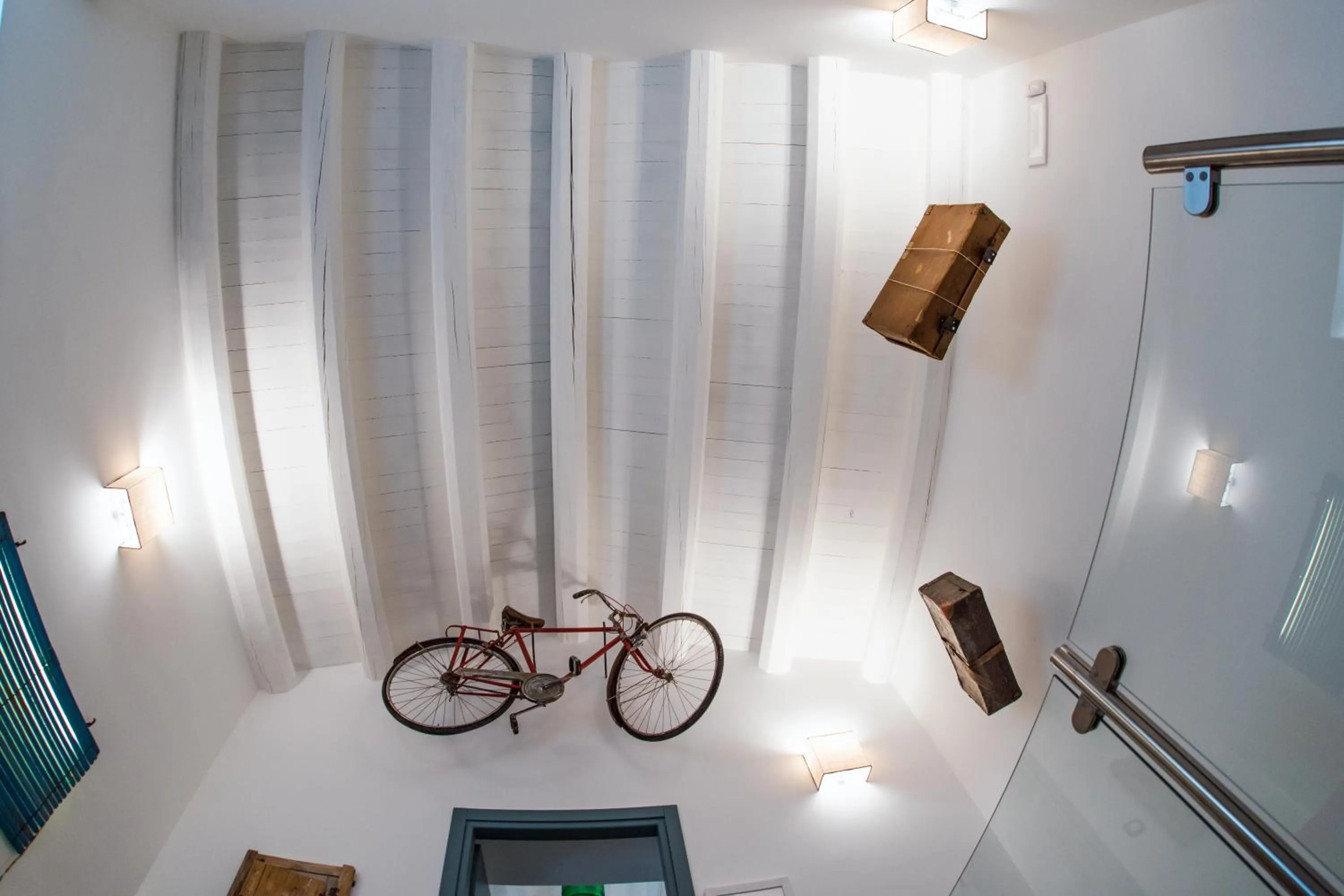 Decorative detail in La Quercia e l'Asino