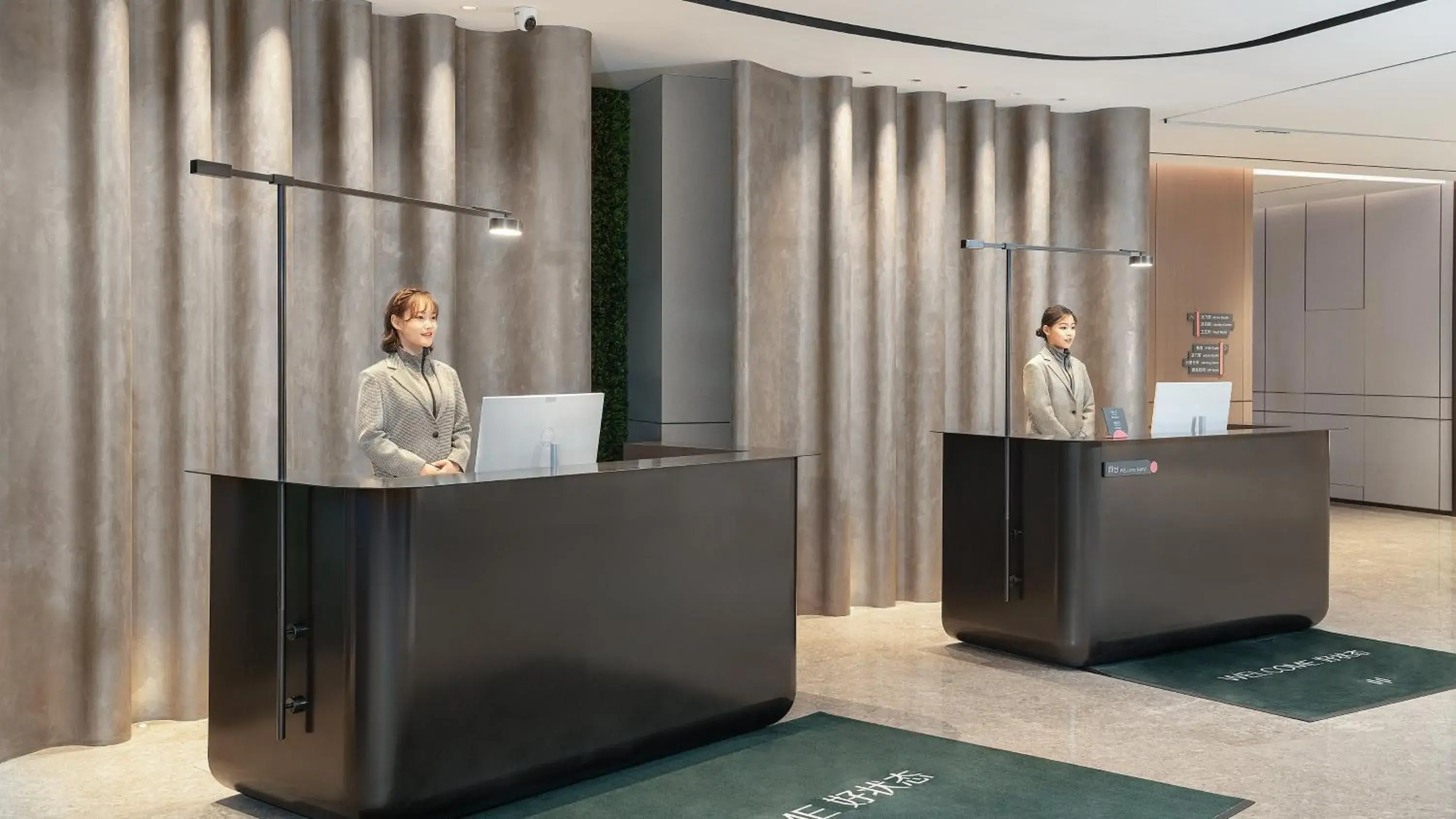 Property building in EVEN Hotel Wuhan Airport Zone by IHG Property building in EVEN Hotel Wuhan Airport Zone by IHG