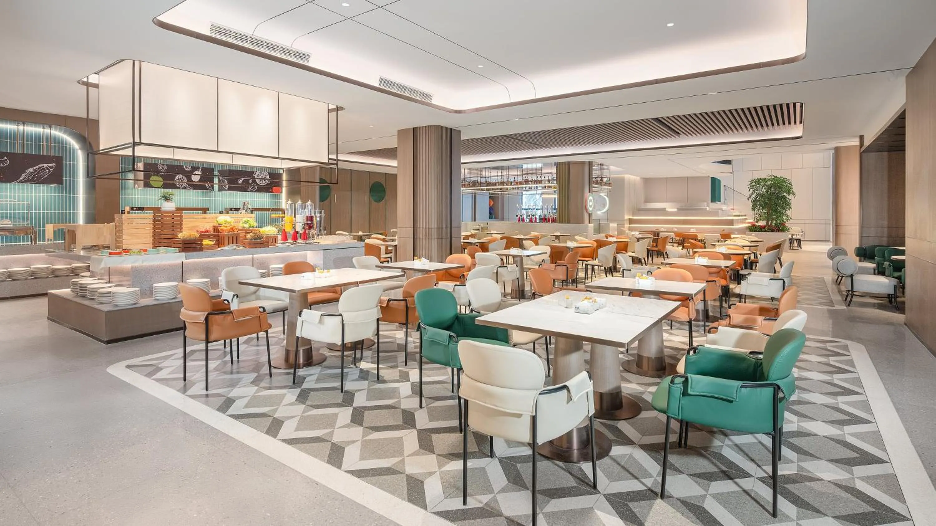 Breakfast in EVEN Hotel Wuhan Airport Zone by IHG