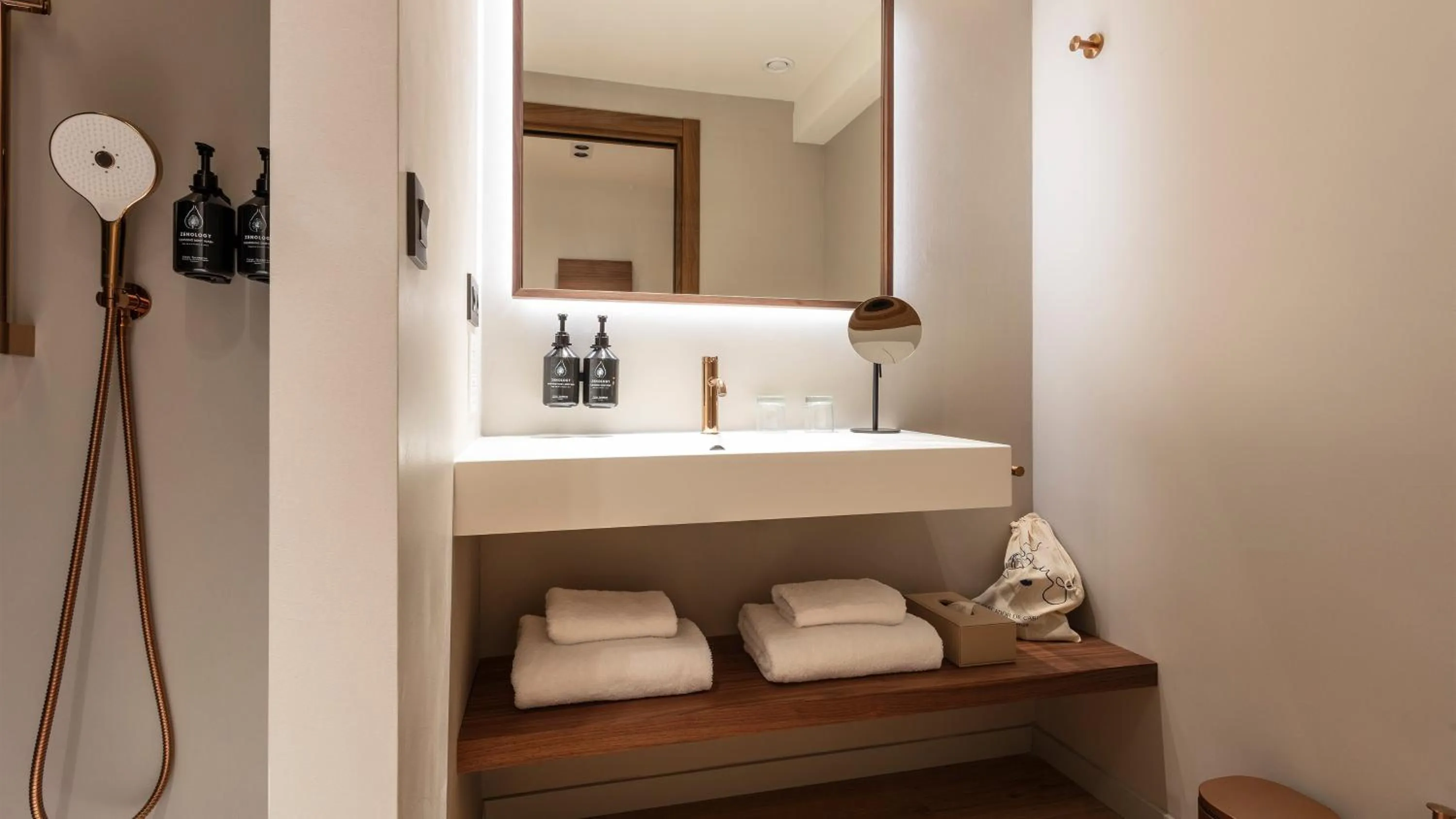 Photo of the whole room in Hotel Indigo Gandia Beach by IHG