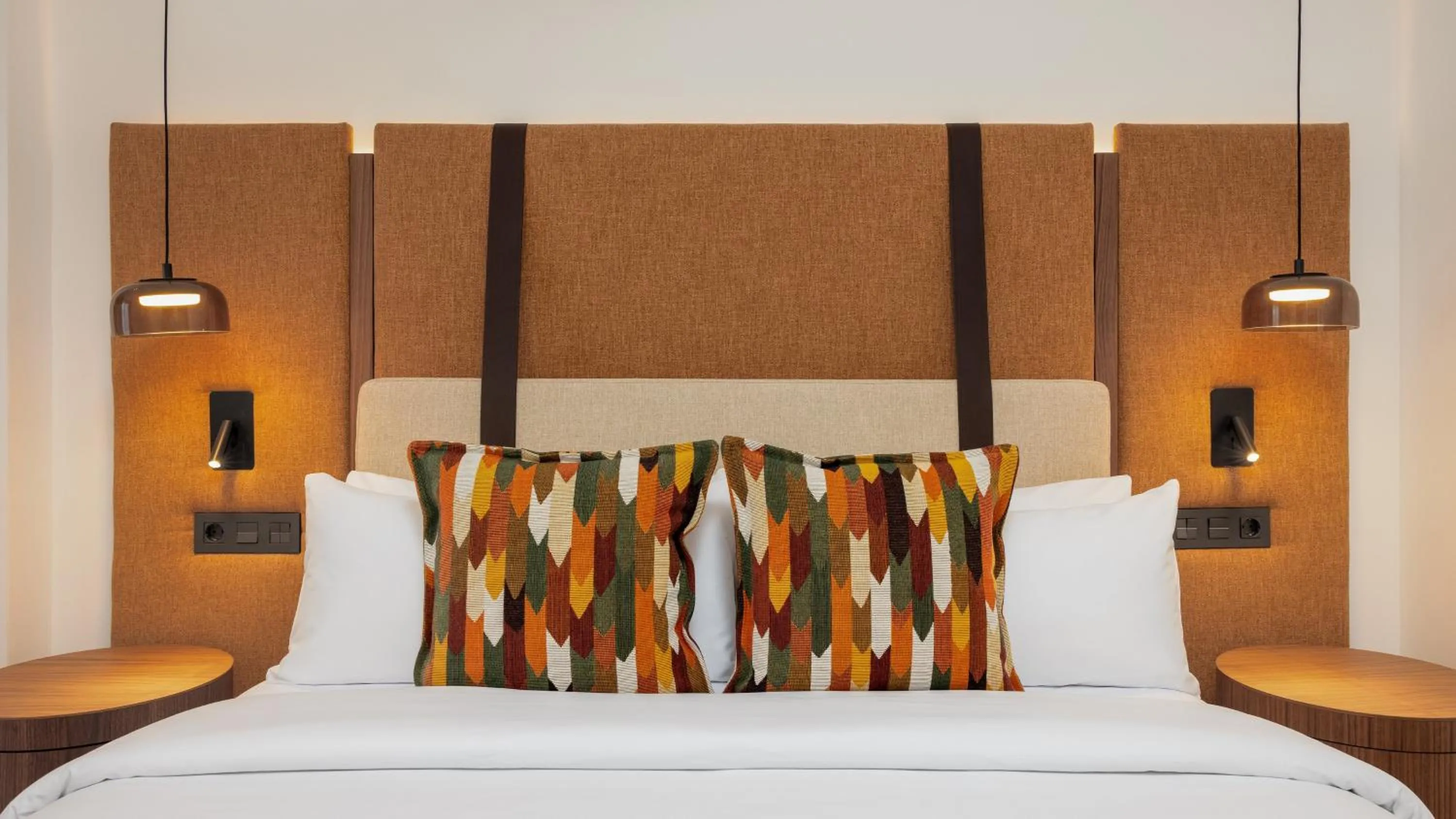 Photo of the whole room, Bed in Hotel Indigo Gandia Beach by IHG