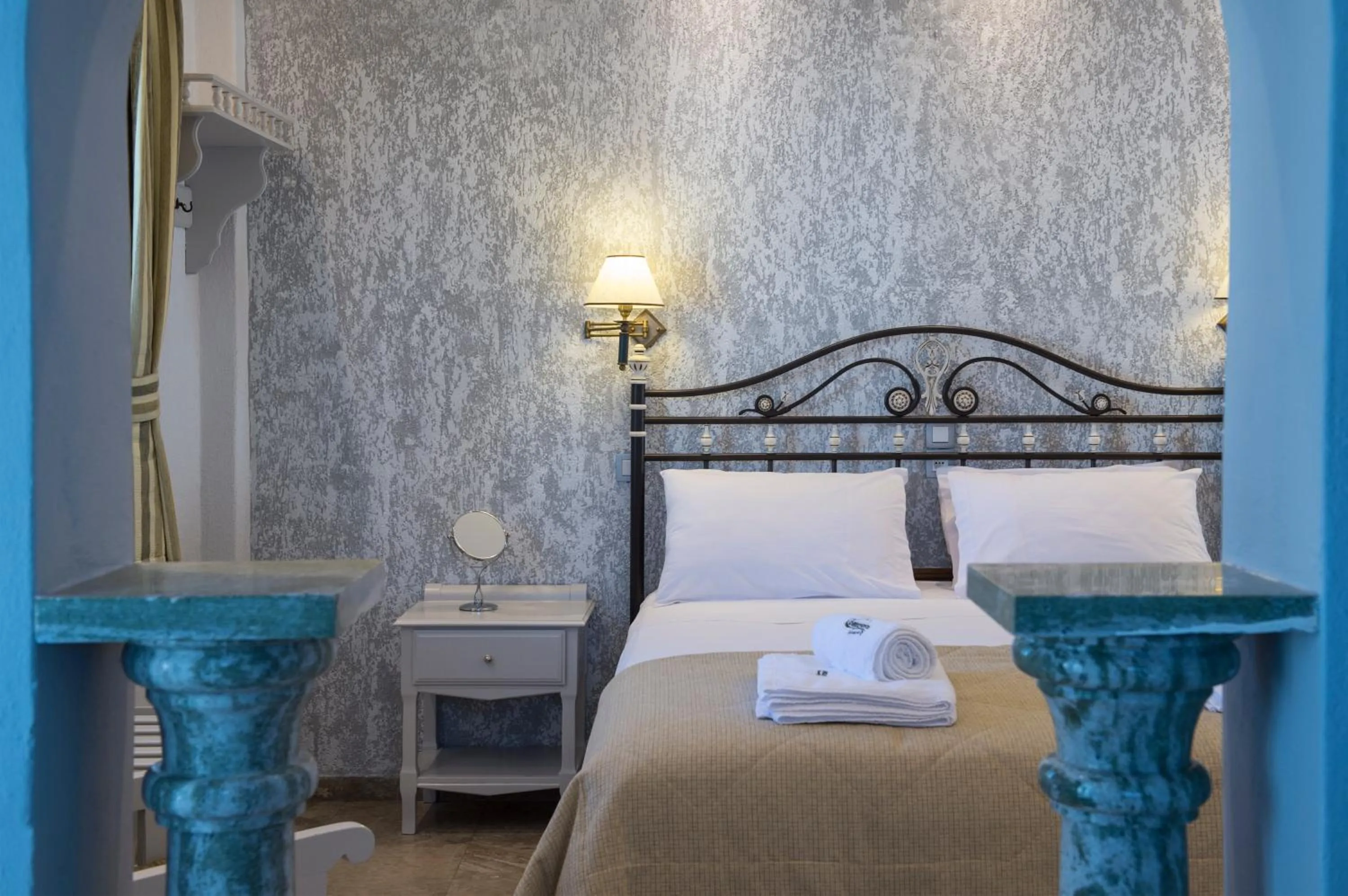 Bed in Contaratos Beach Hotel