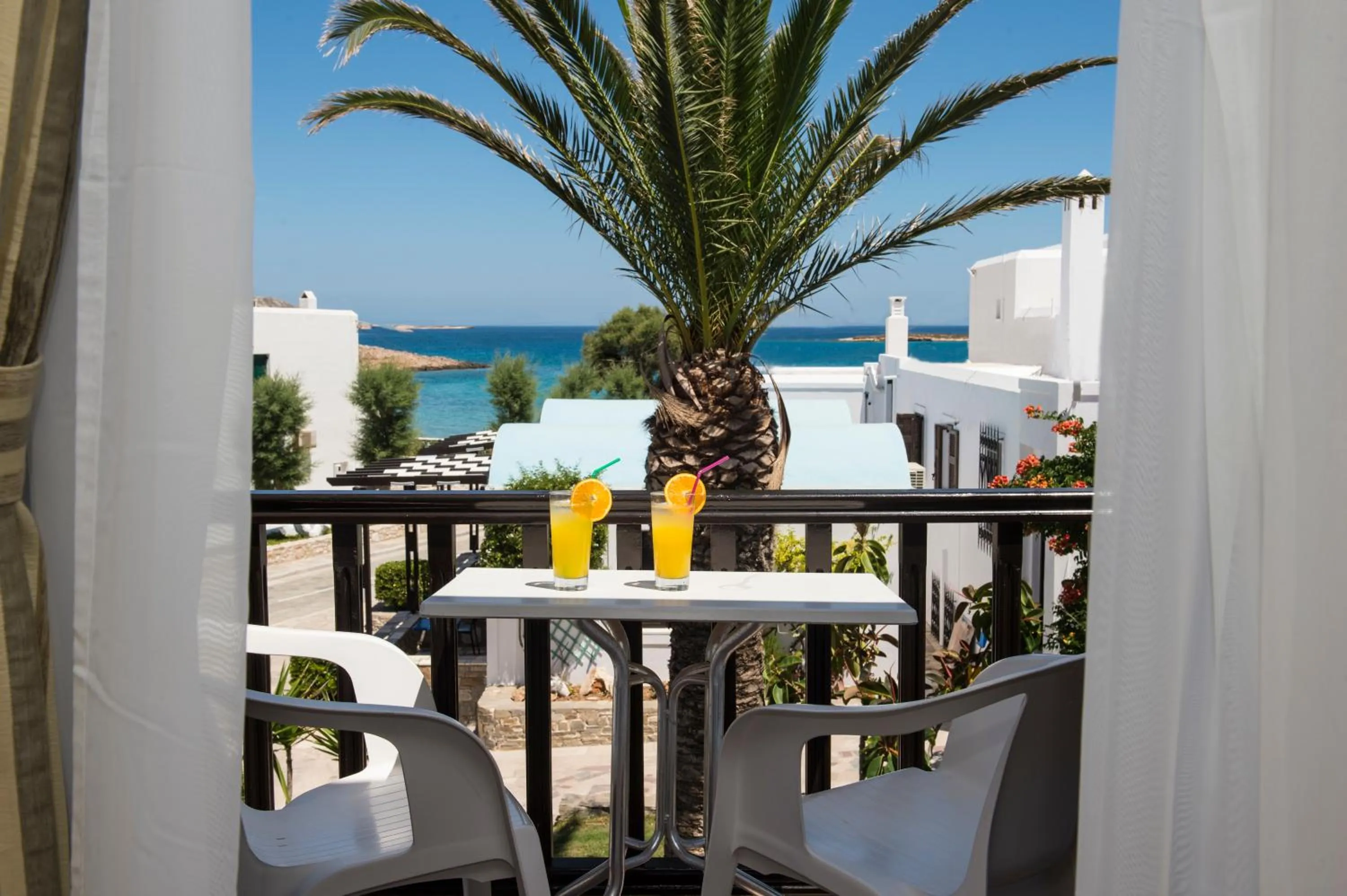 Balcony/Terrace in Contaratos Beach Hotel