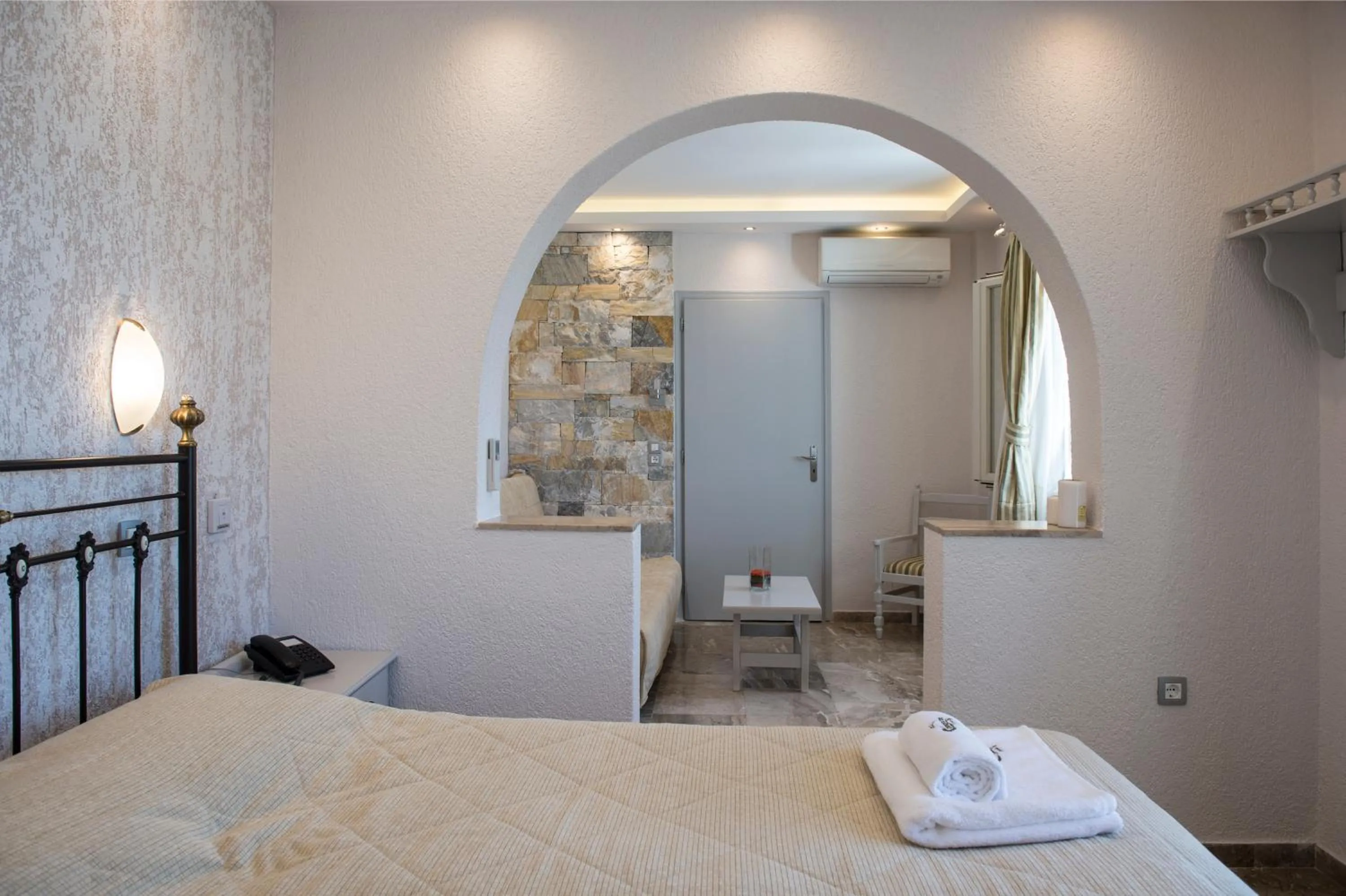 Toilet, Bed in Contaratos Beach Hotel