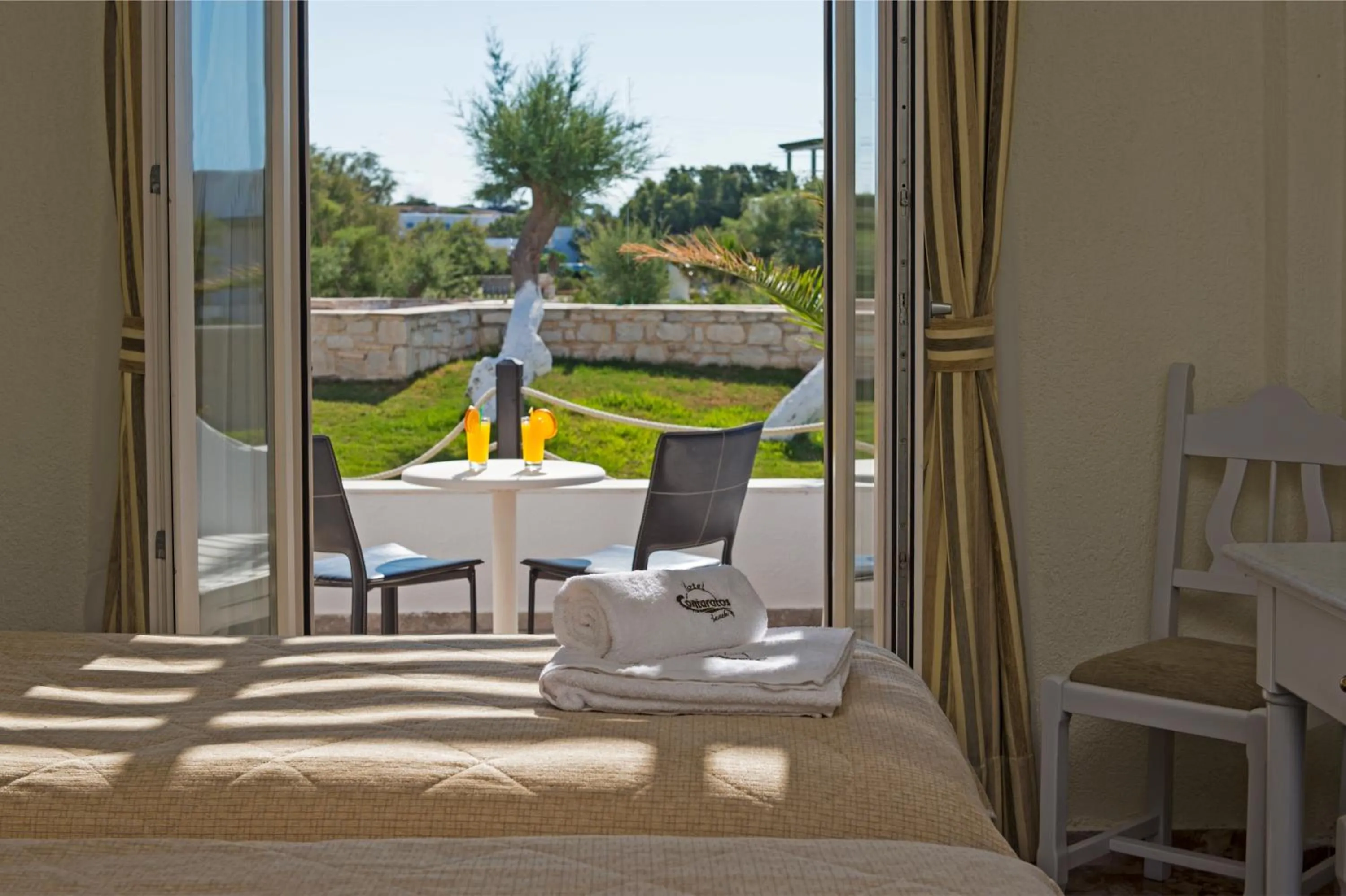 Bed in Contaratos Beach Hotel