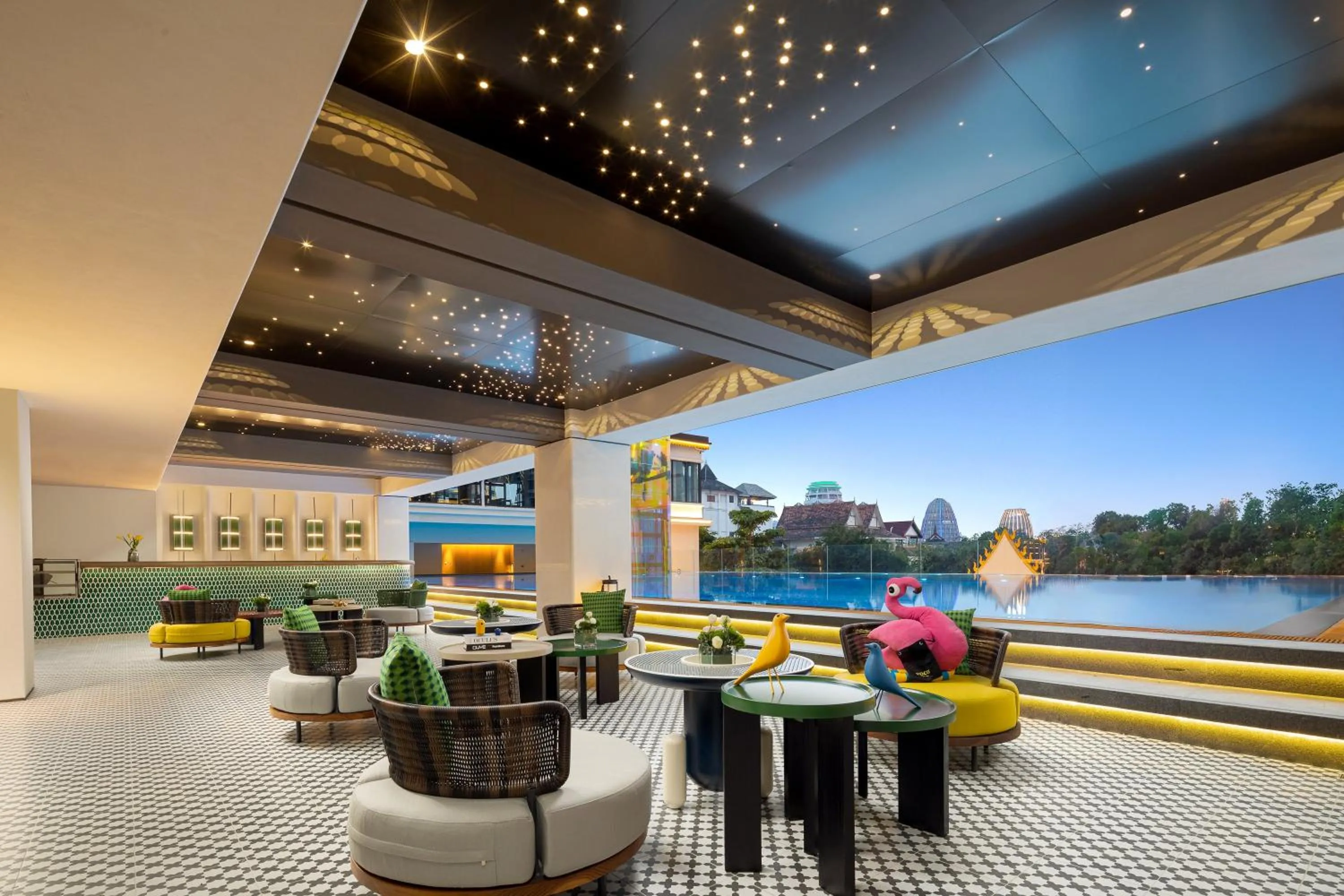 Swimming pool in voco Xishuangbanna Gaozhuang by IHG