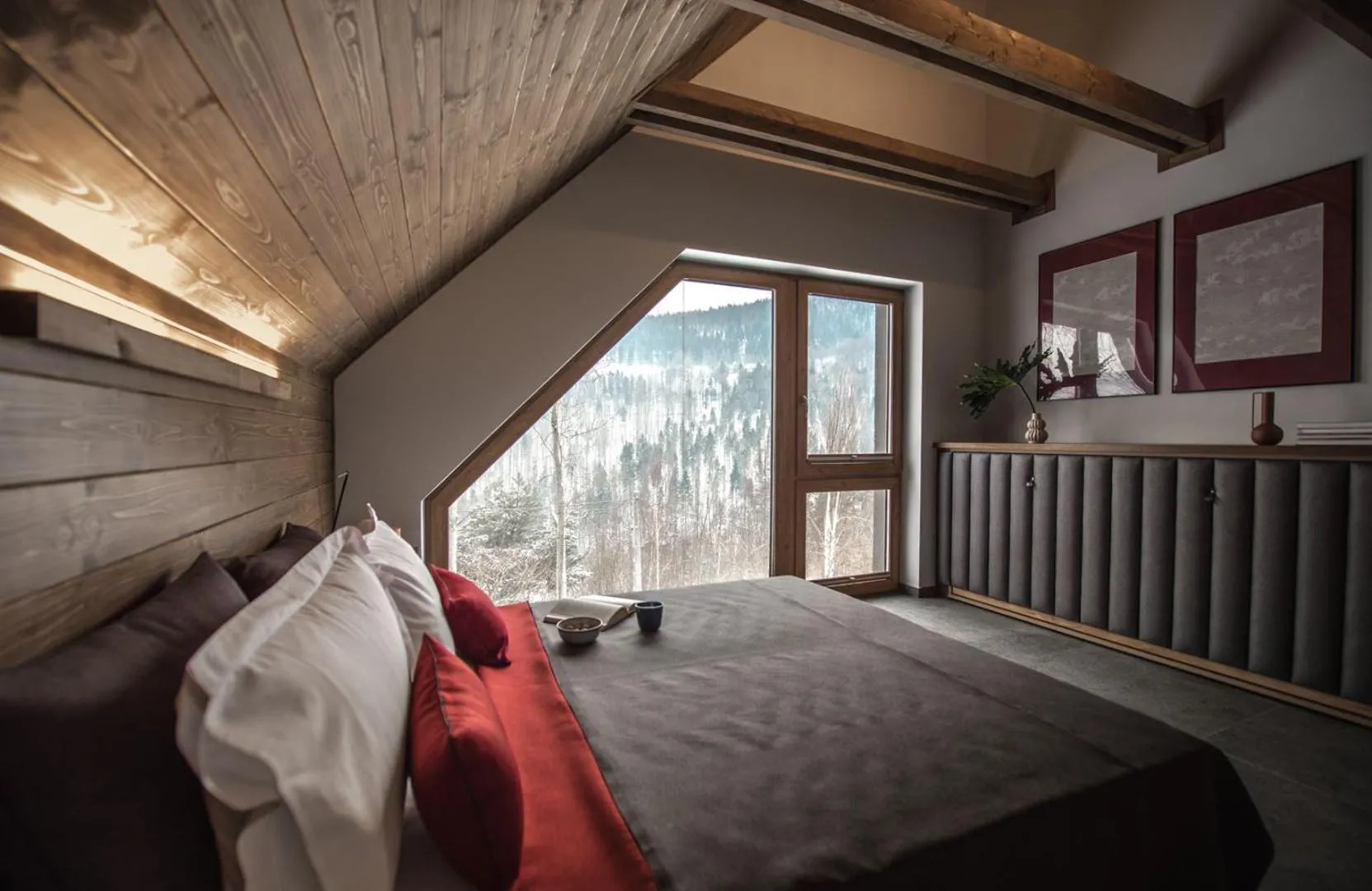 Bed in Aspen Deluxe Residence & ASPEN cottage