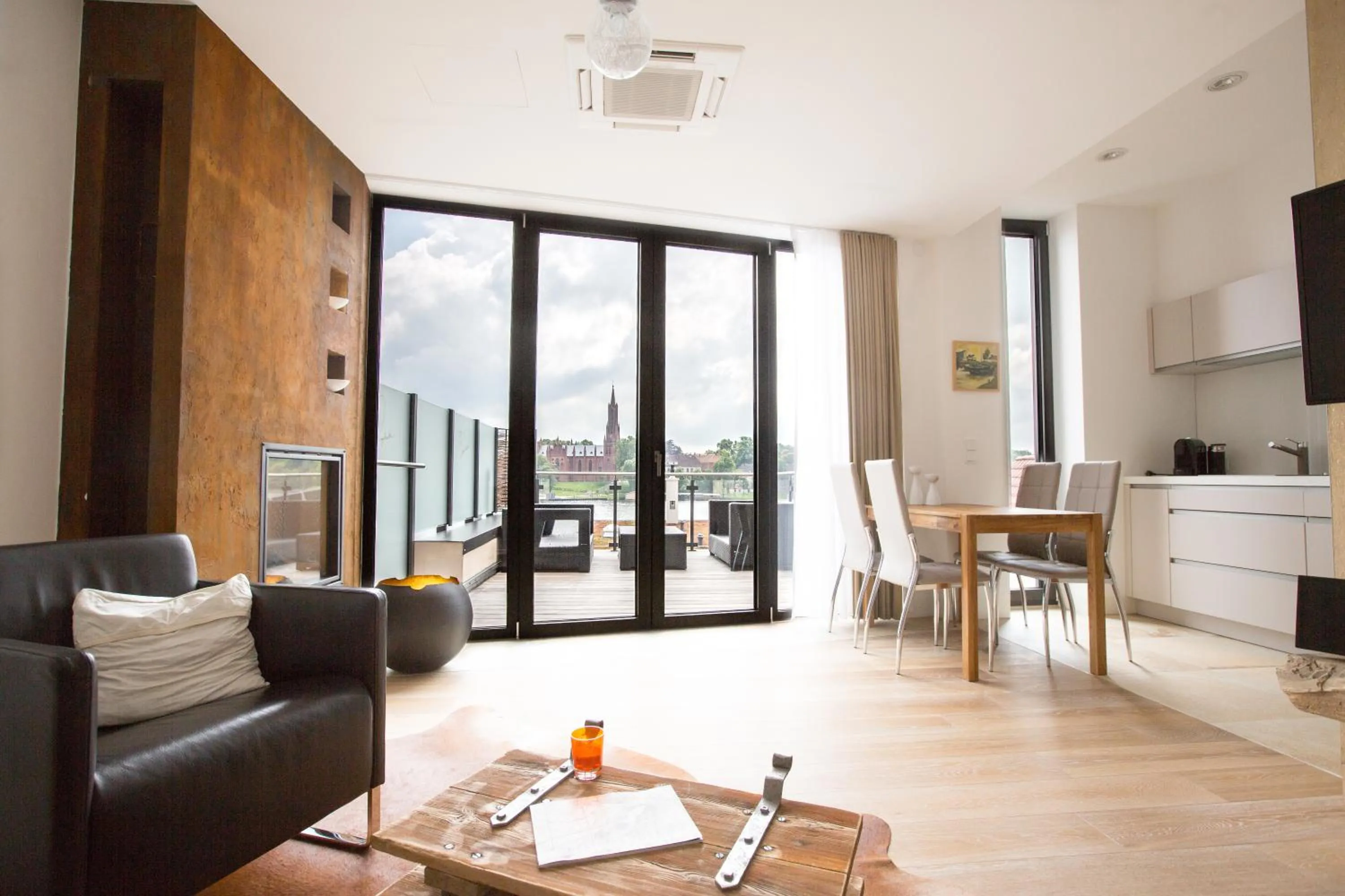 Photo of the whole room in Ringelnatz Inselhotel