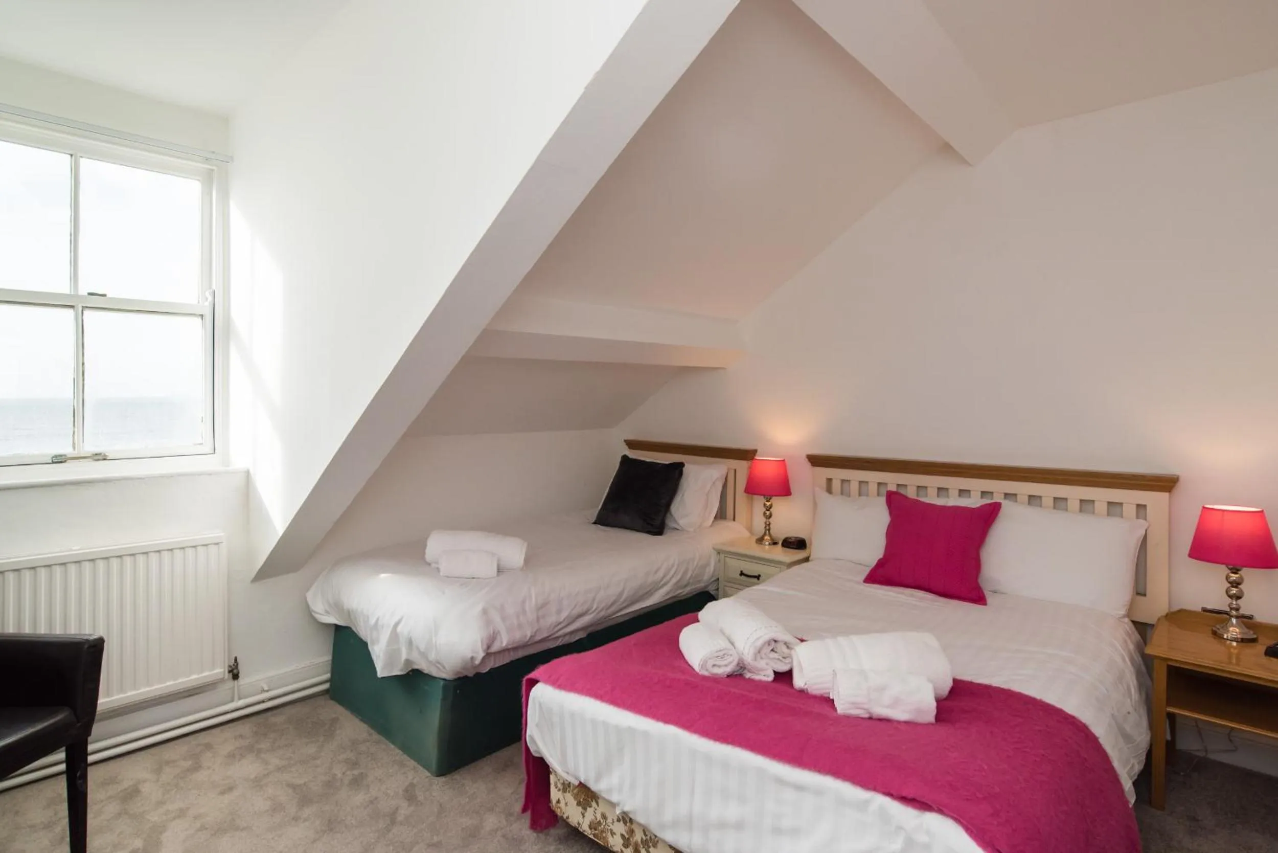 Bed in No 46 Marine Terrace