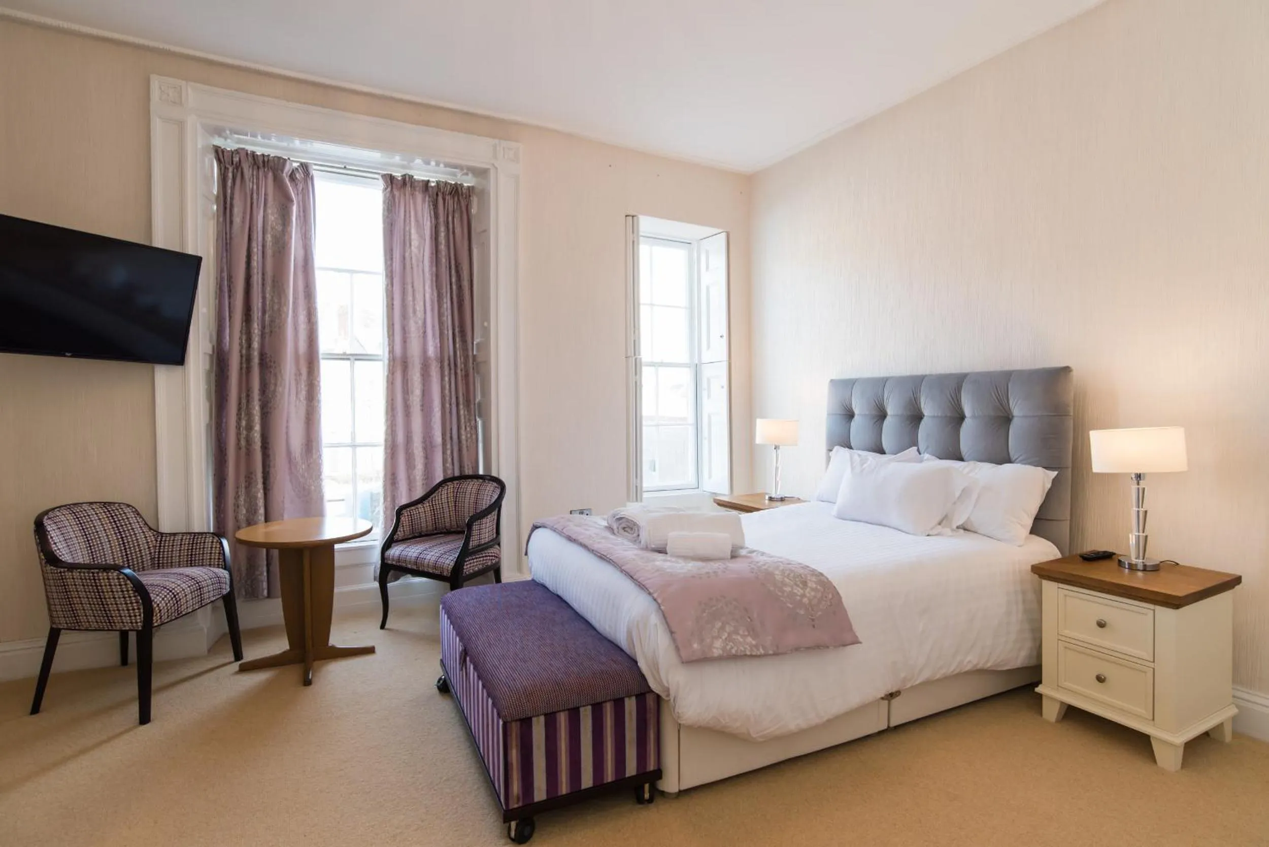 Bed in No 46 Marine Terrace