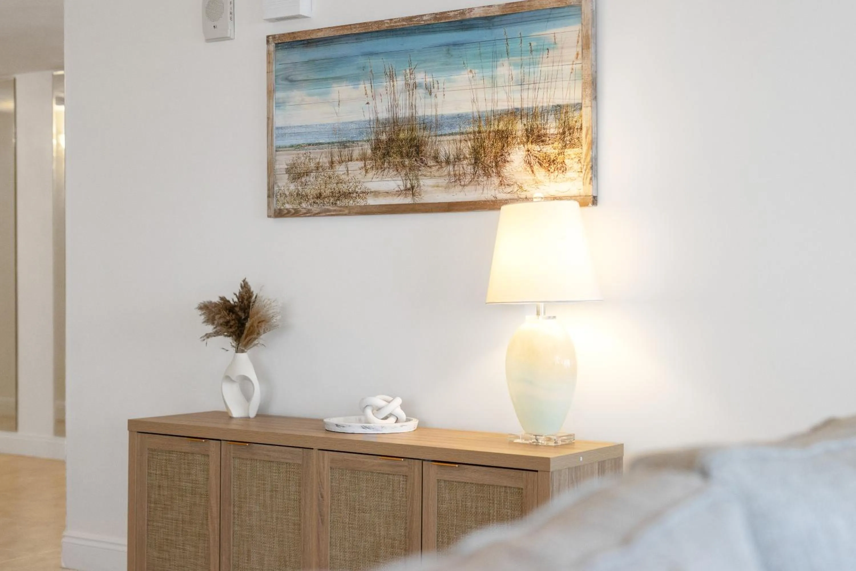 Treasure Shores–3BR Beachfront Corner Unit sleeps 8 with Stunning Gulf Views!