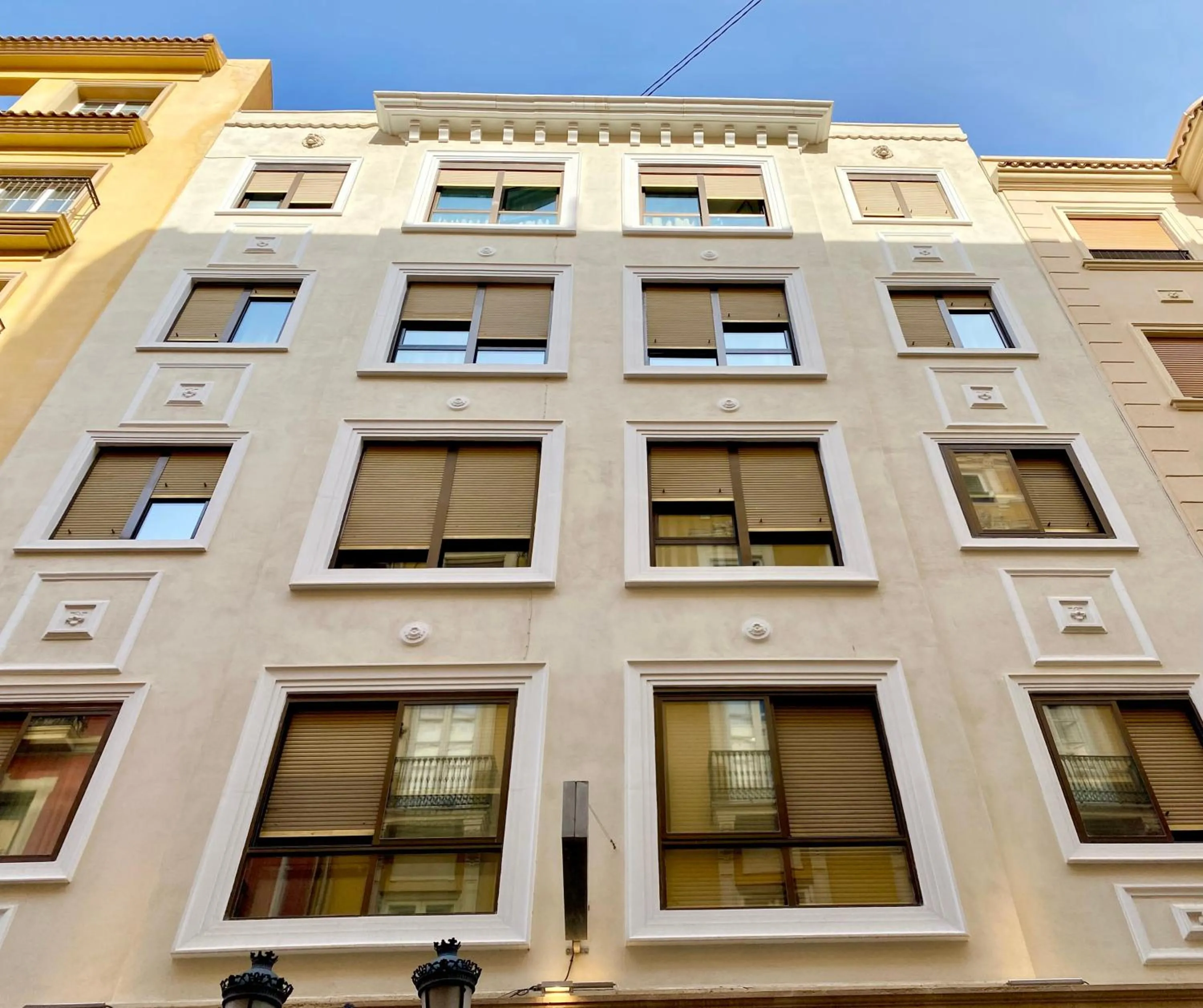 Property building in Hotel Alamo
