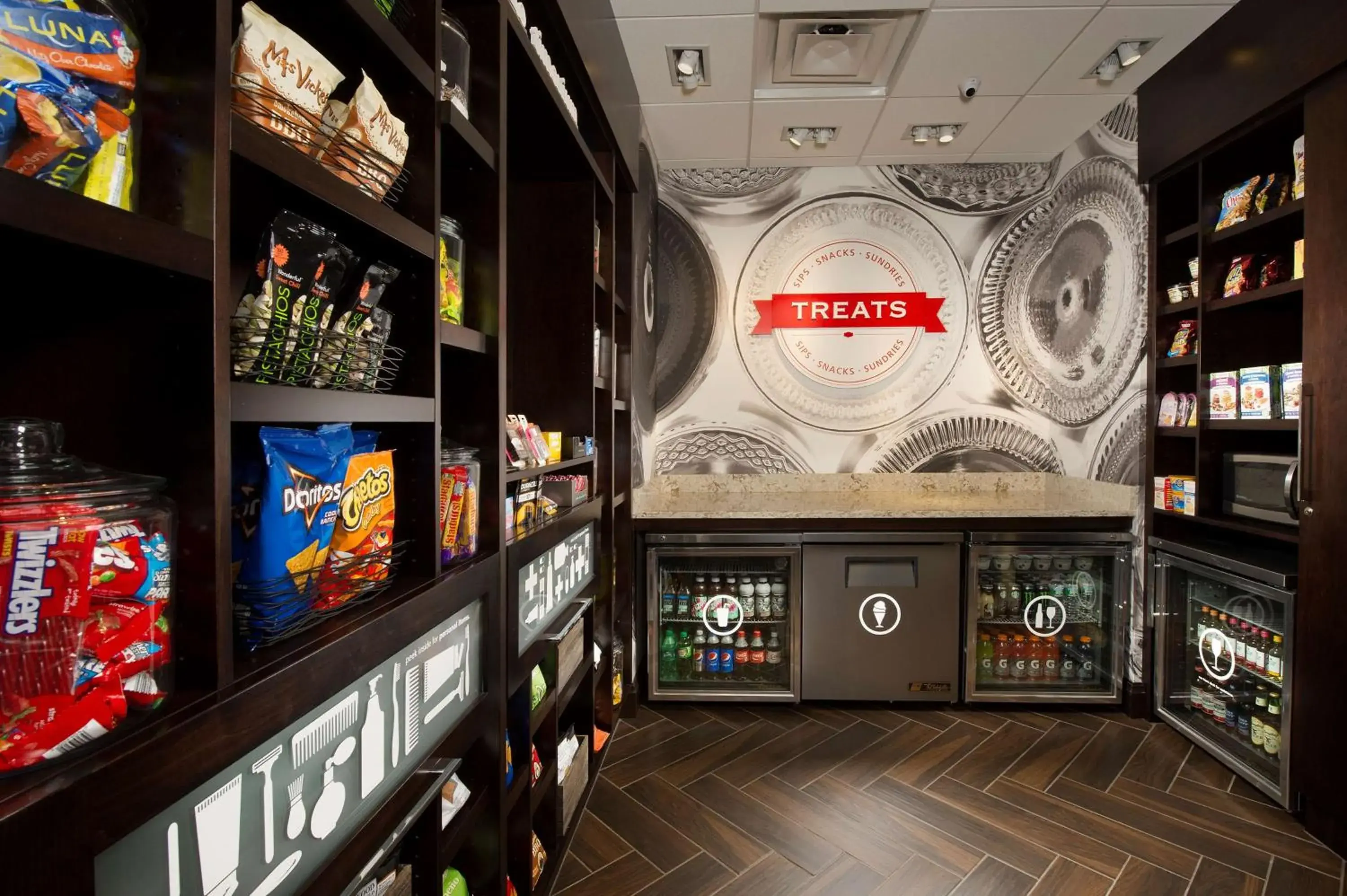 Food and drinks in Hampton Inn & Suites Baltimore North/Timonium, MD Food and drinks in Hampton Inn & Suites Baltimore North/Timonium, MD