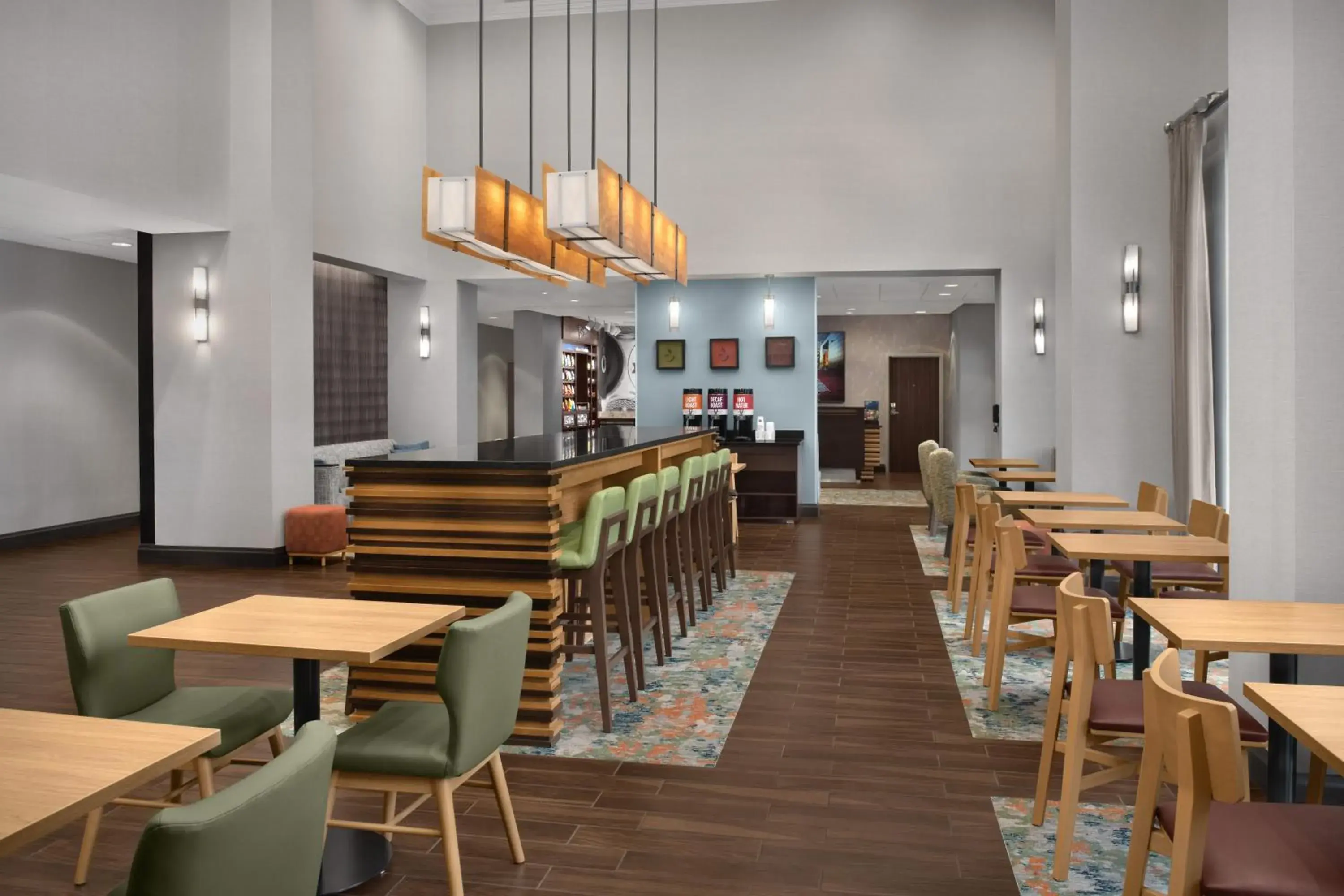 Lobby or reception in Hampton Inn & Suites Baltimore North/Timonium, MD Lobby or reception in Hampton Inn & Suites Baltimore North/Timonium, MD