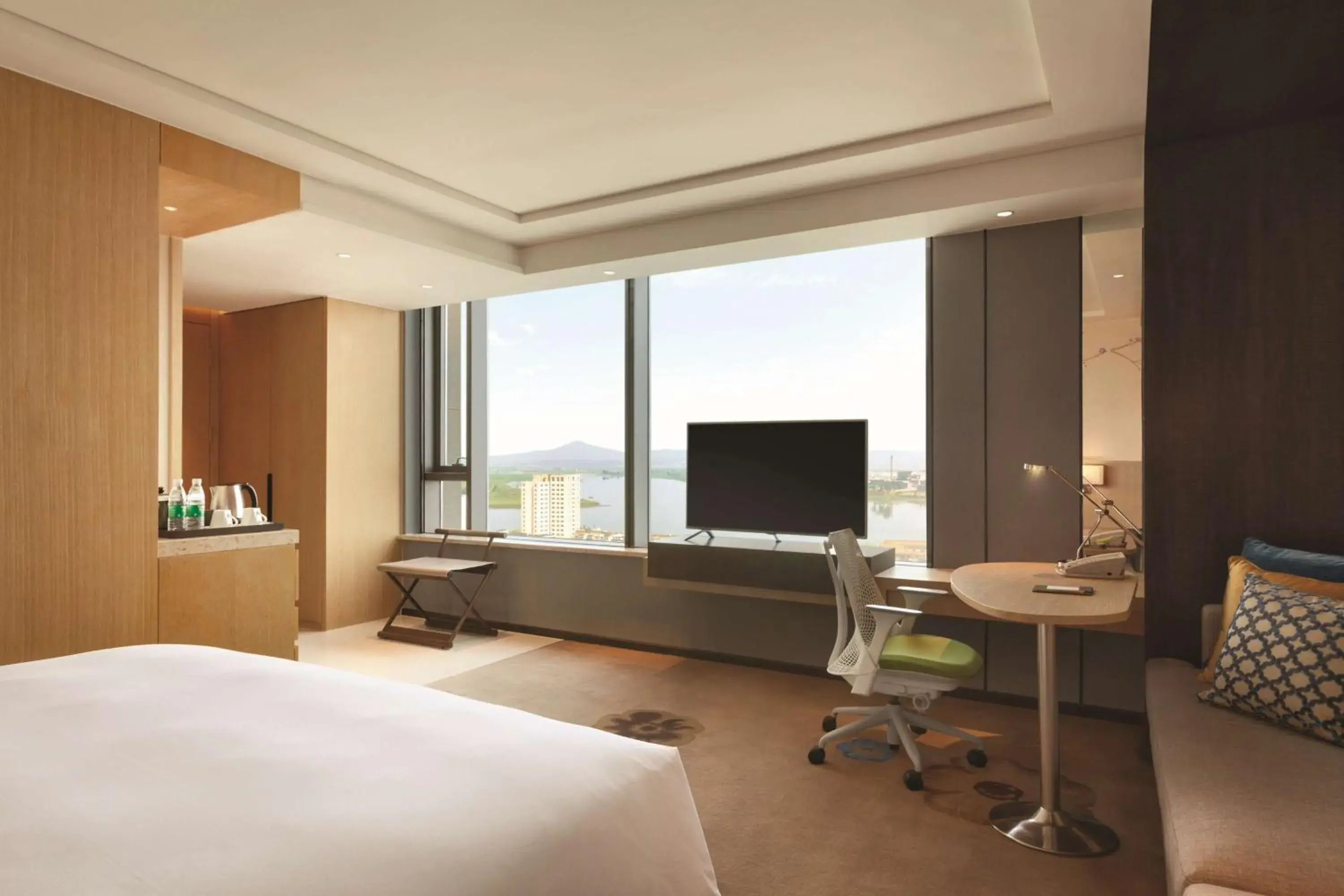 Bedroom, Bed in Hilton Garden Inn Dandong Bedroom, Bed in Hilton Garden Inn Dandong