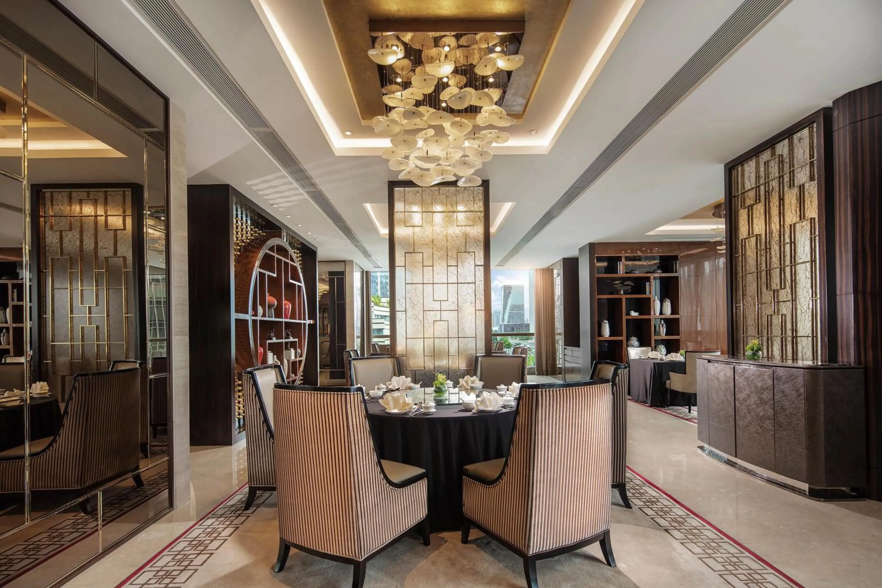 Lobby or reception in Hilton Chengdu