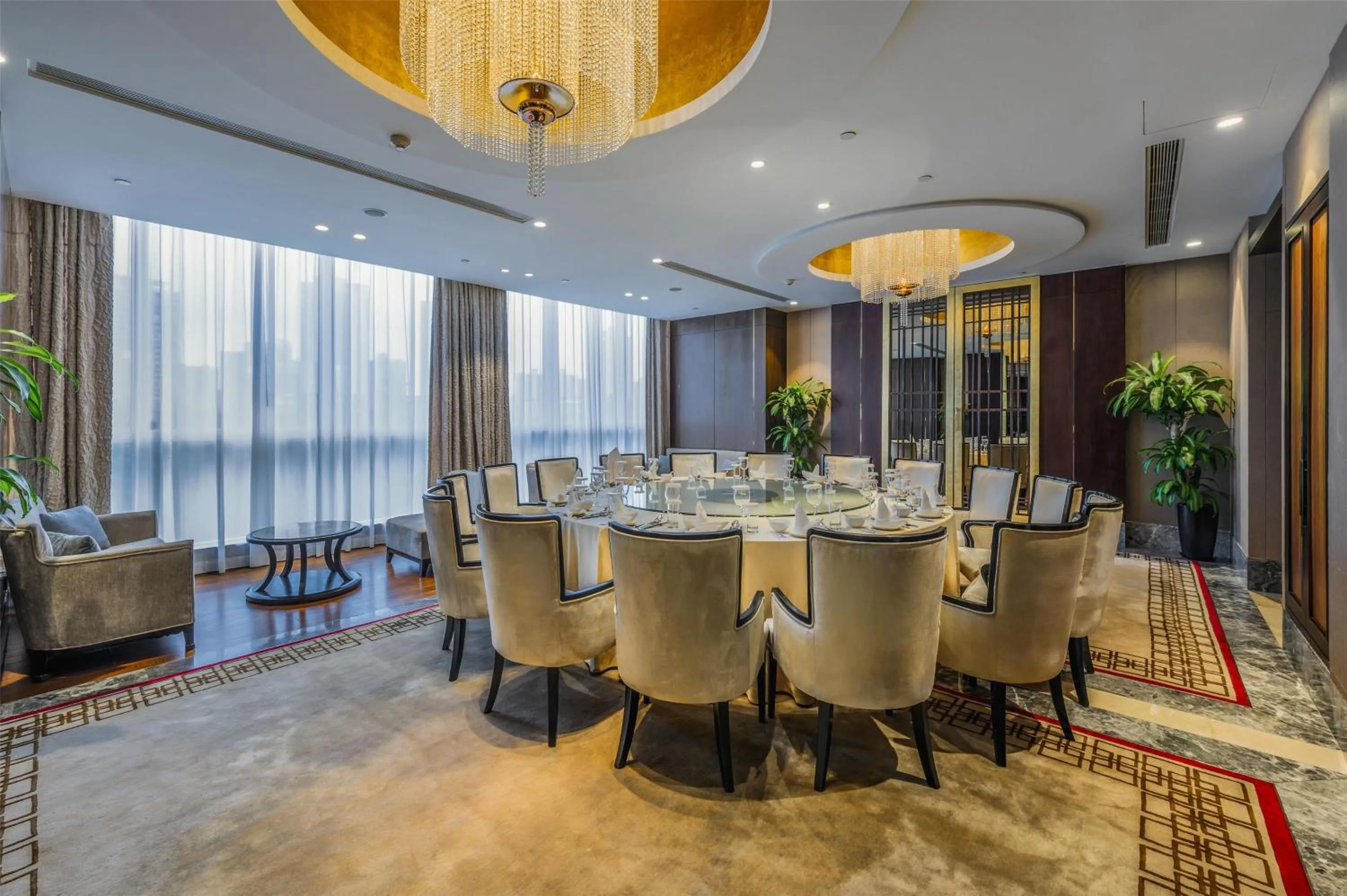 Restaurant/places to eat in Hilton Chengdu