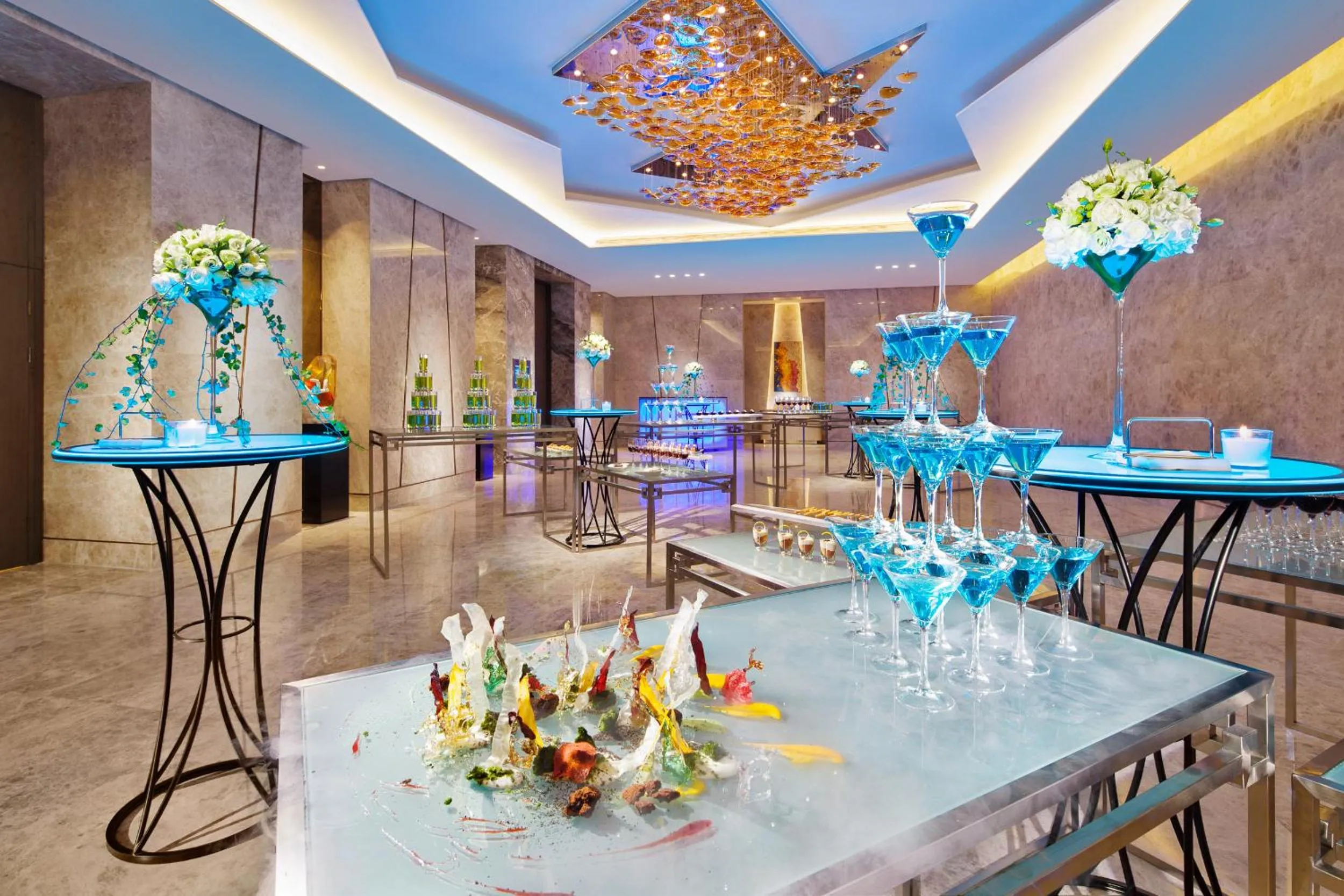 Lobby or reception in Seaton Hotel Chengdu-Mini Bar Free for 1st Night