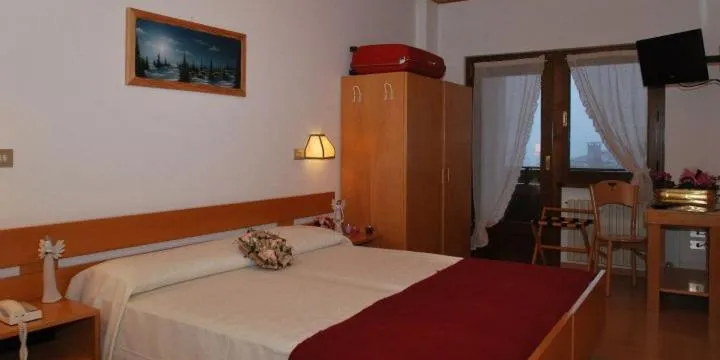 Bed in Residence Panorama