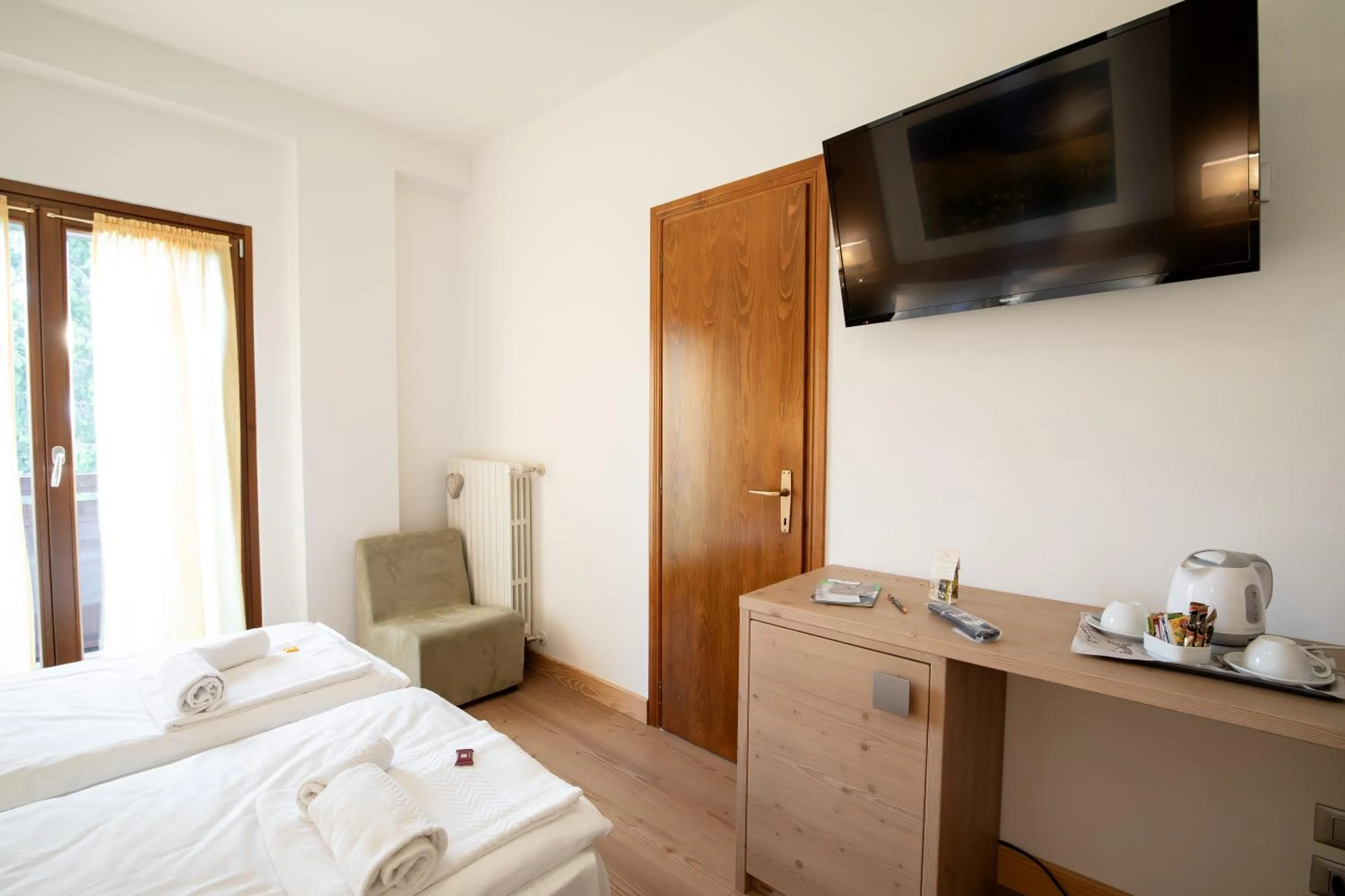 TV and multimedia, Bed in Residence Panorama