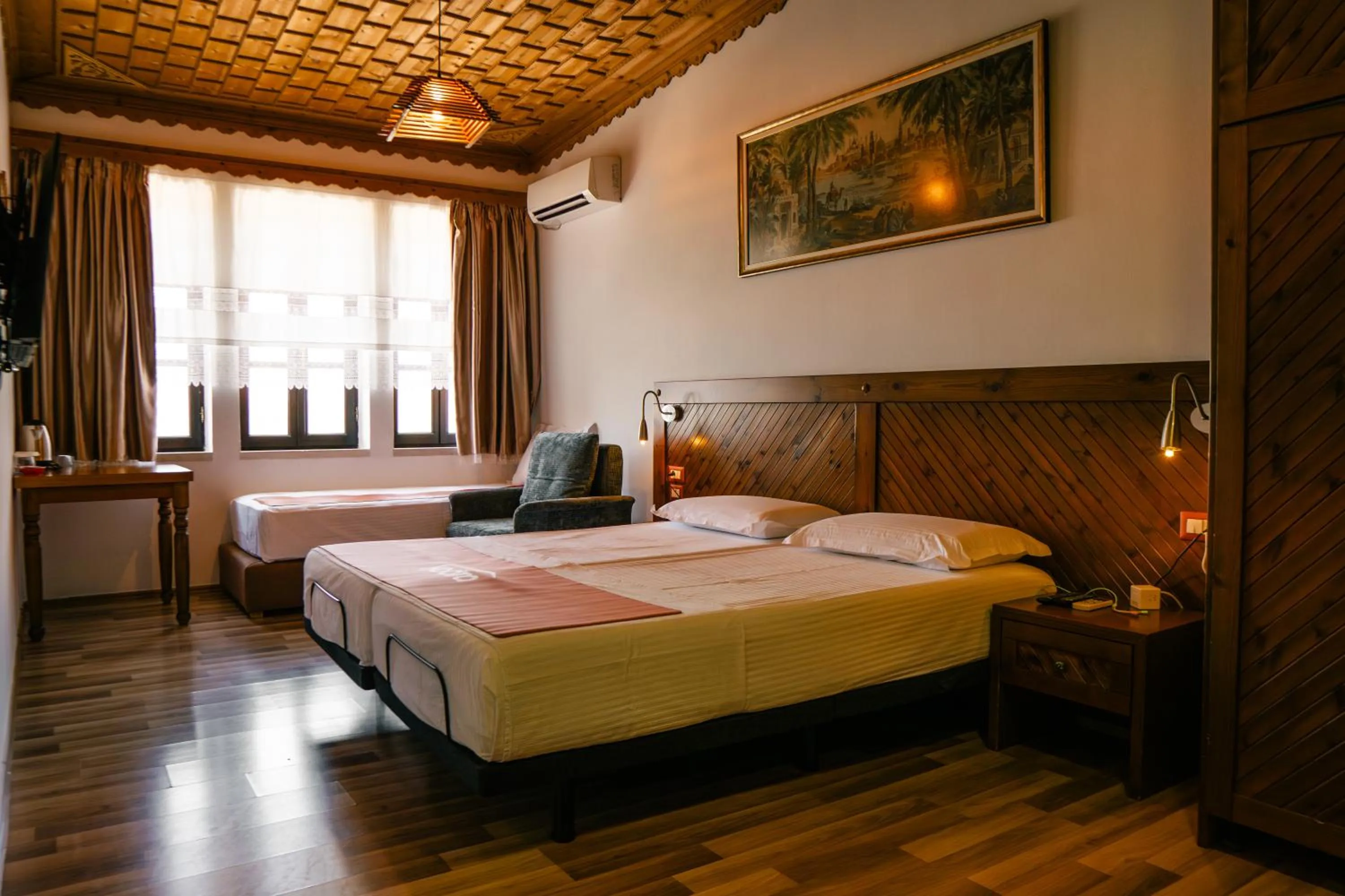Bed in Hotel Kodra