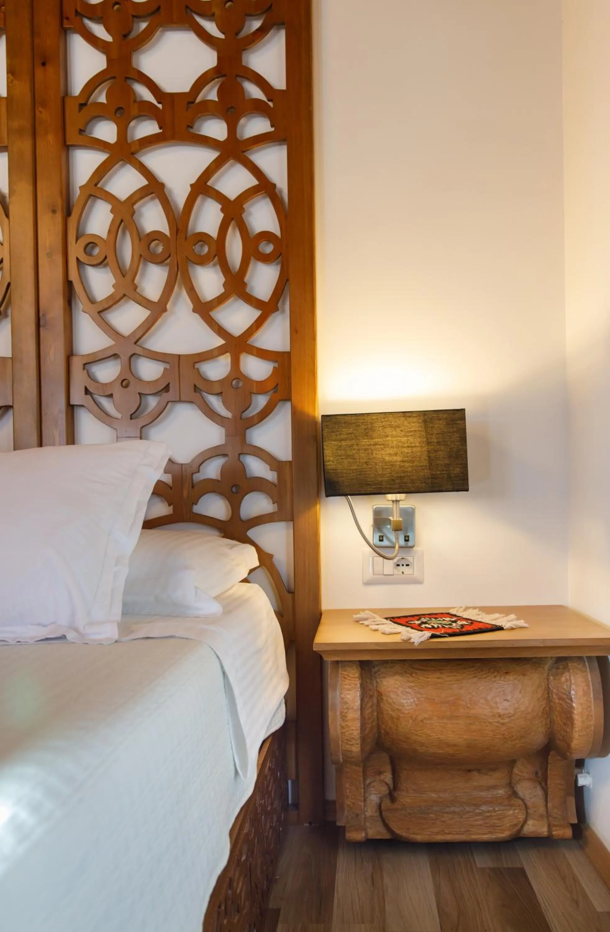 Decorative detail, Bed in Hotel Kodra