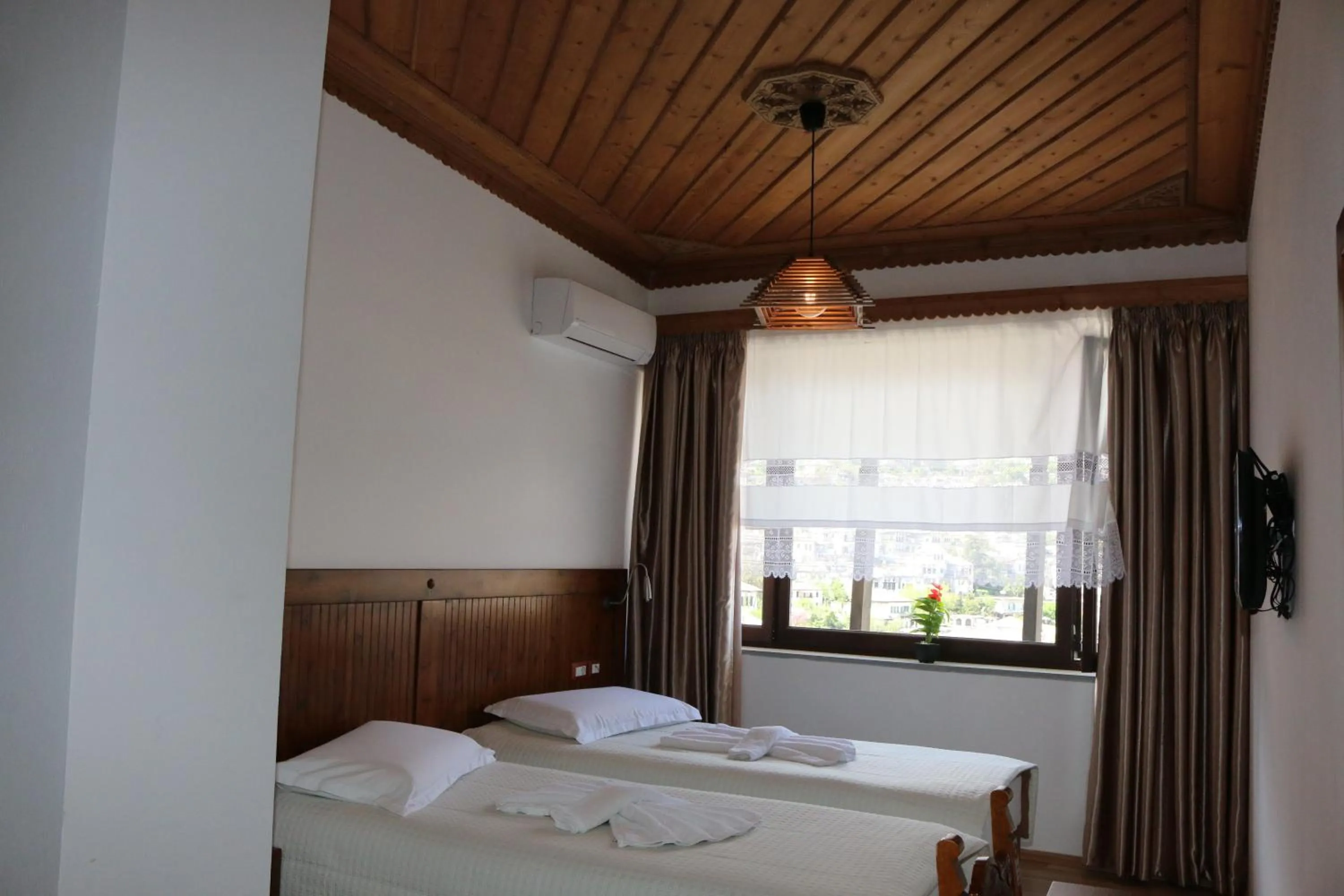 Decorative detail, Bed in Hotel Kodra