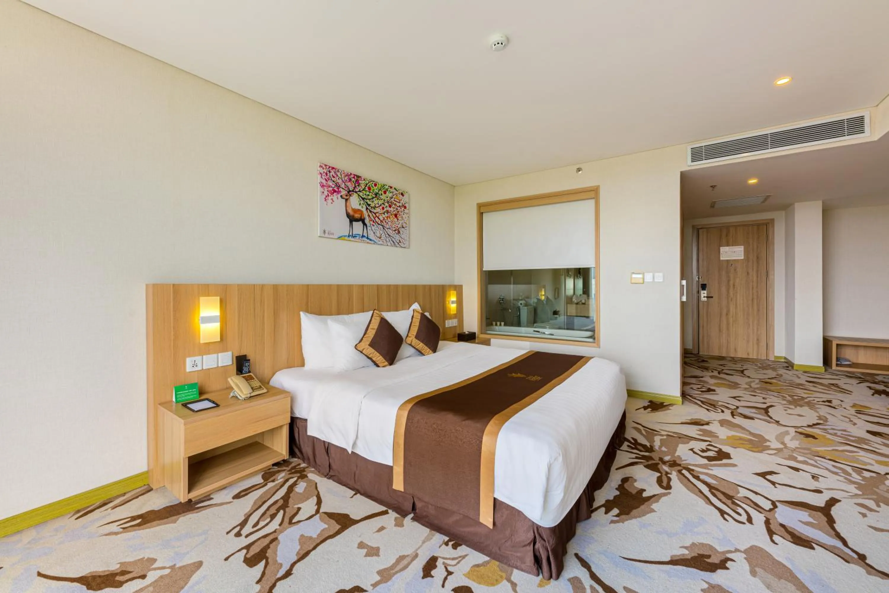 Property building, Bed in The Reed Hotel