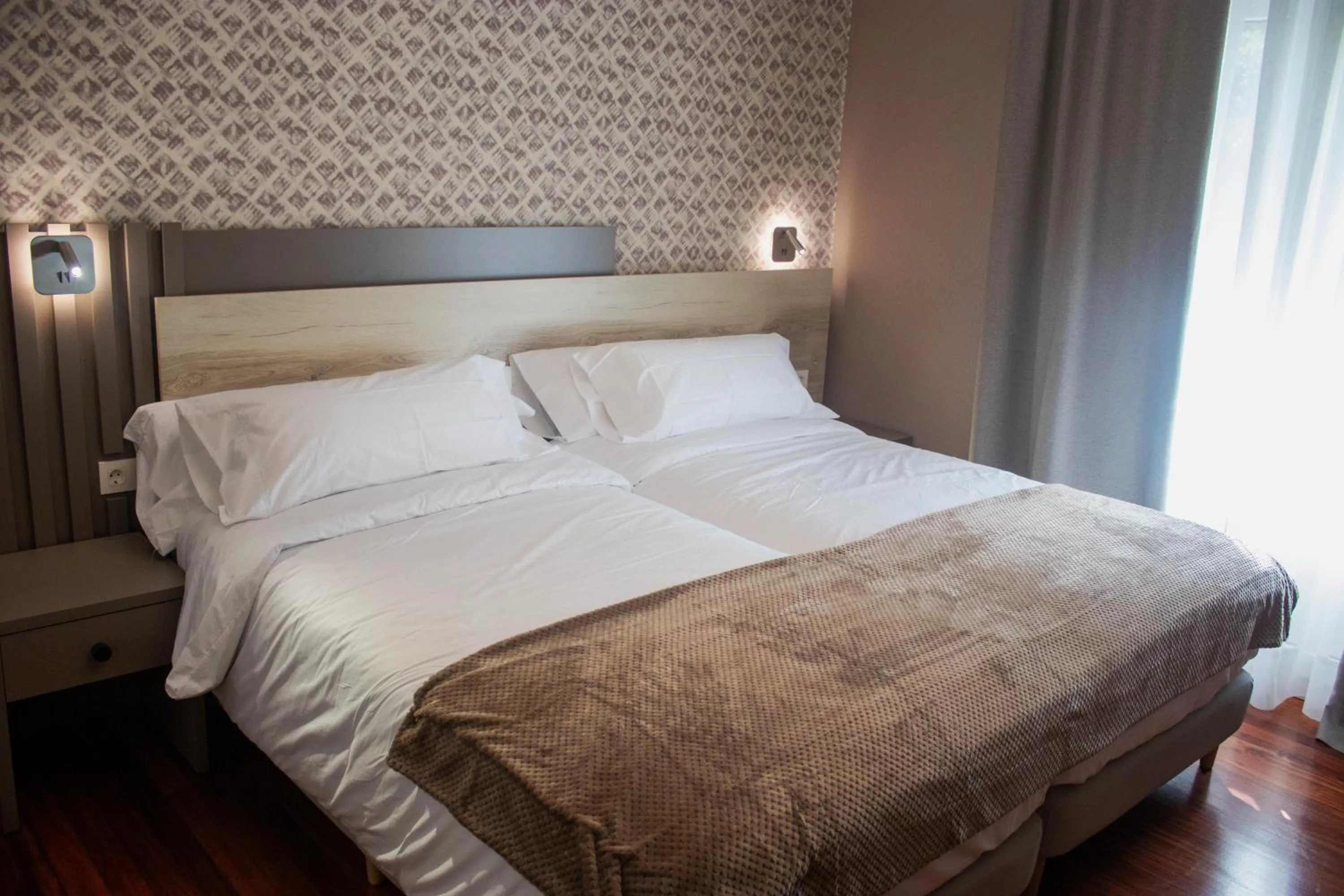 Bed in Hotel Bermeo