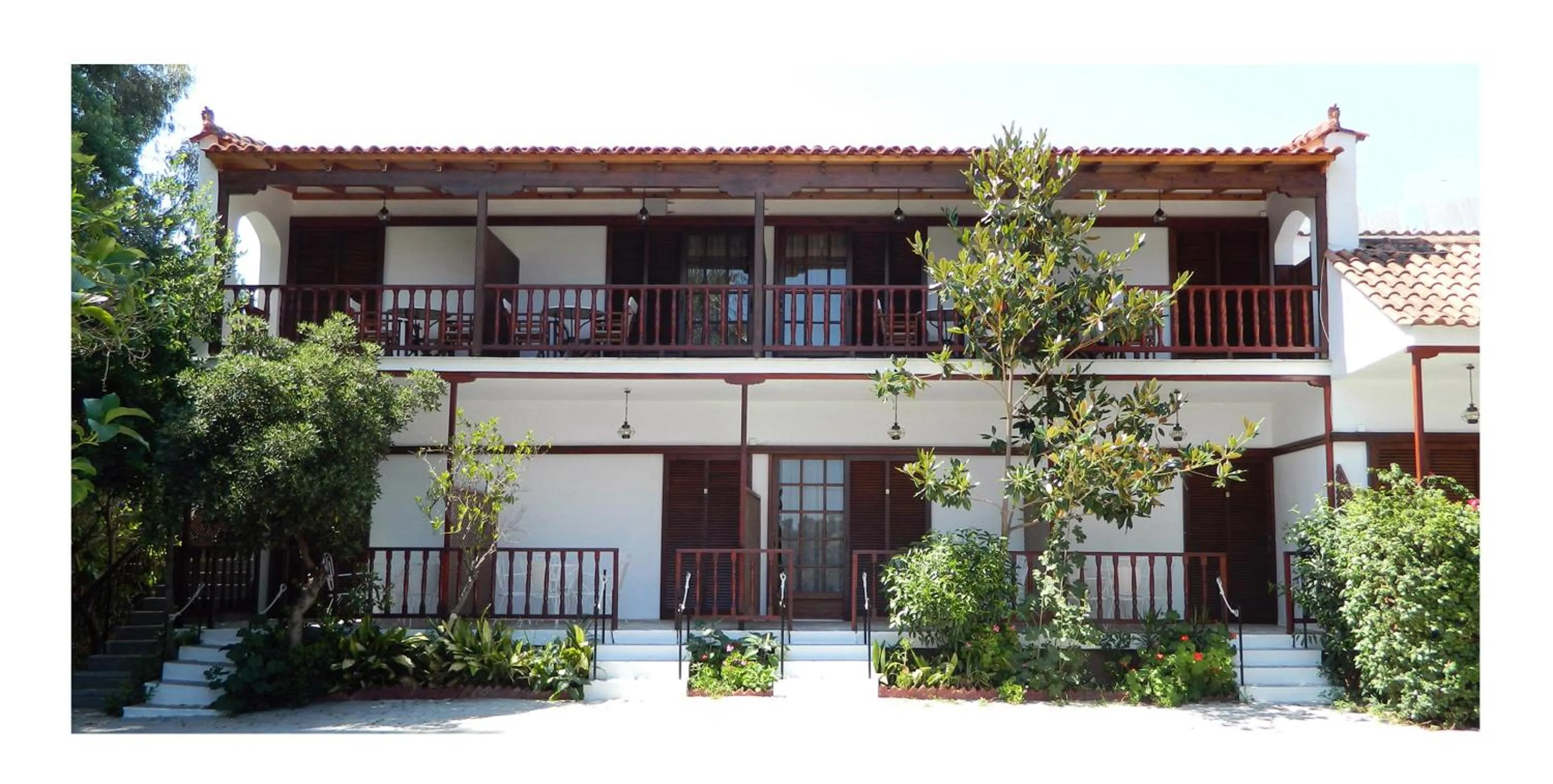 Facade/entrance in Villa Christina