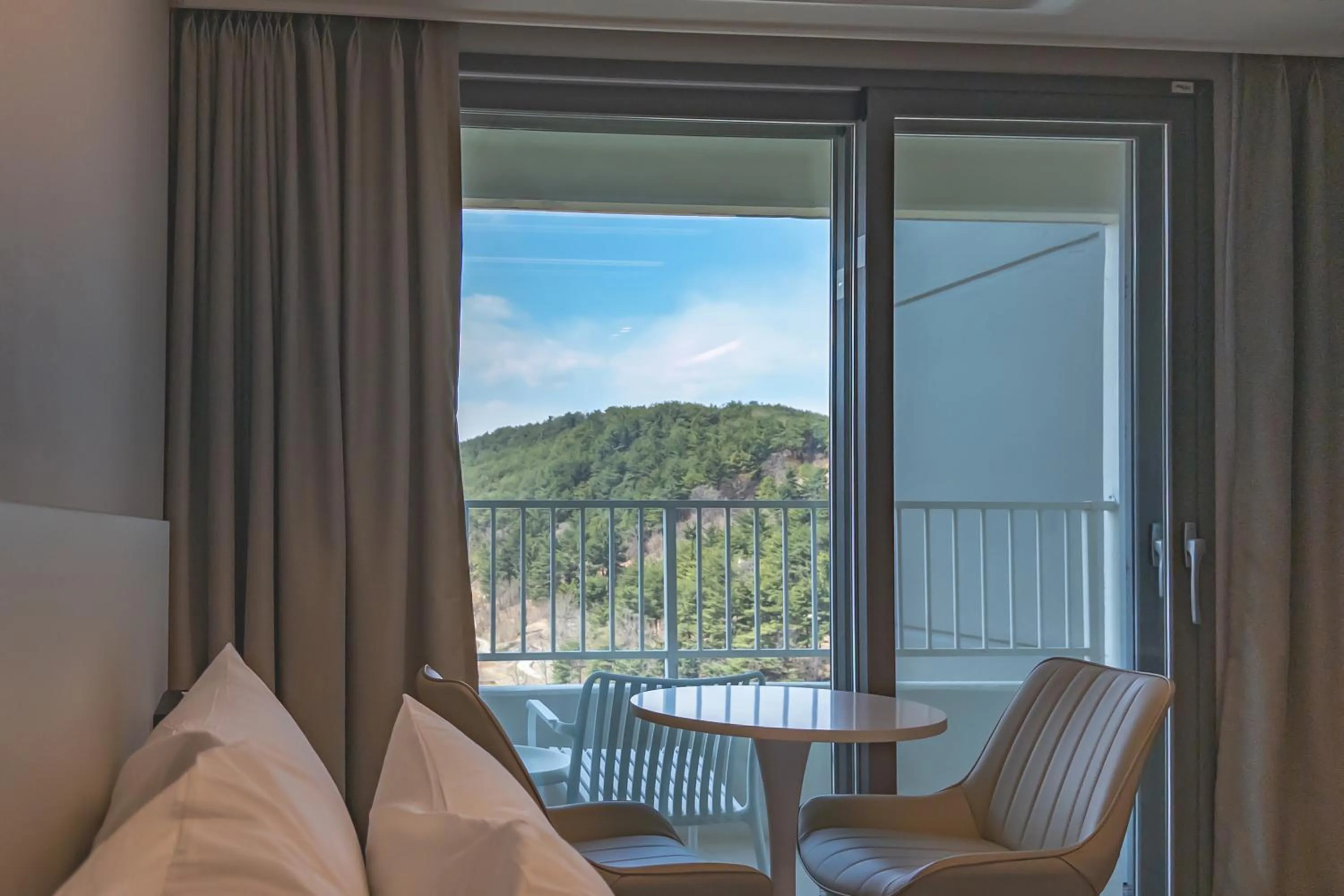 View (from property/room) in Hotel Wavellent Yangyang