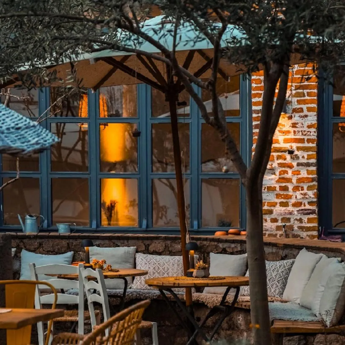 Attalos Suites Hotel