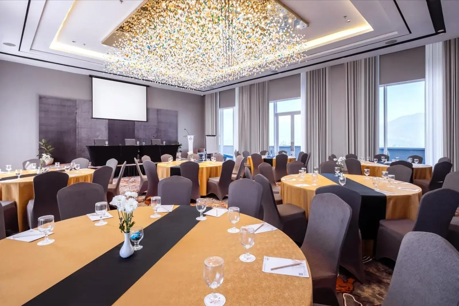 Wahid Prime Hotel Salatiga Wahid Prime Hotel Salatiga