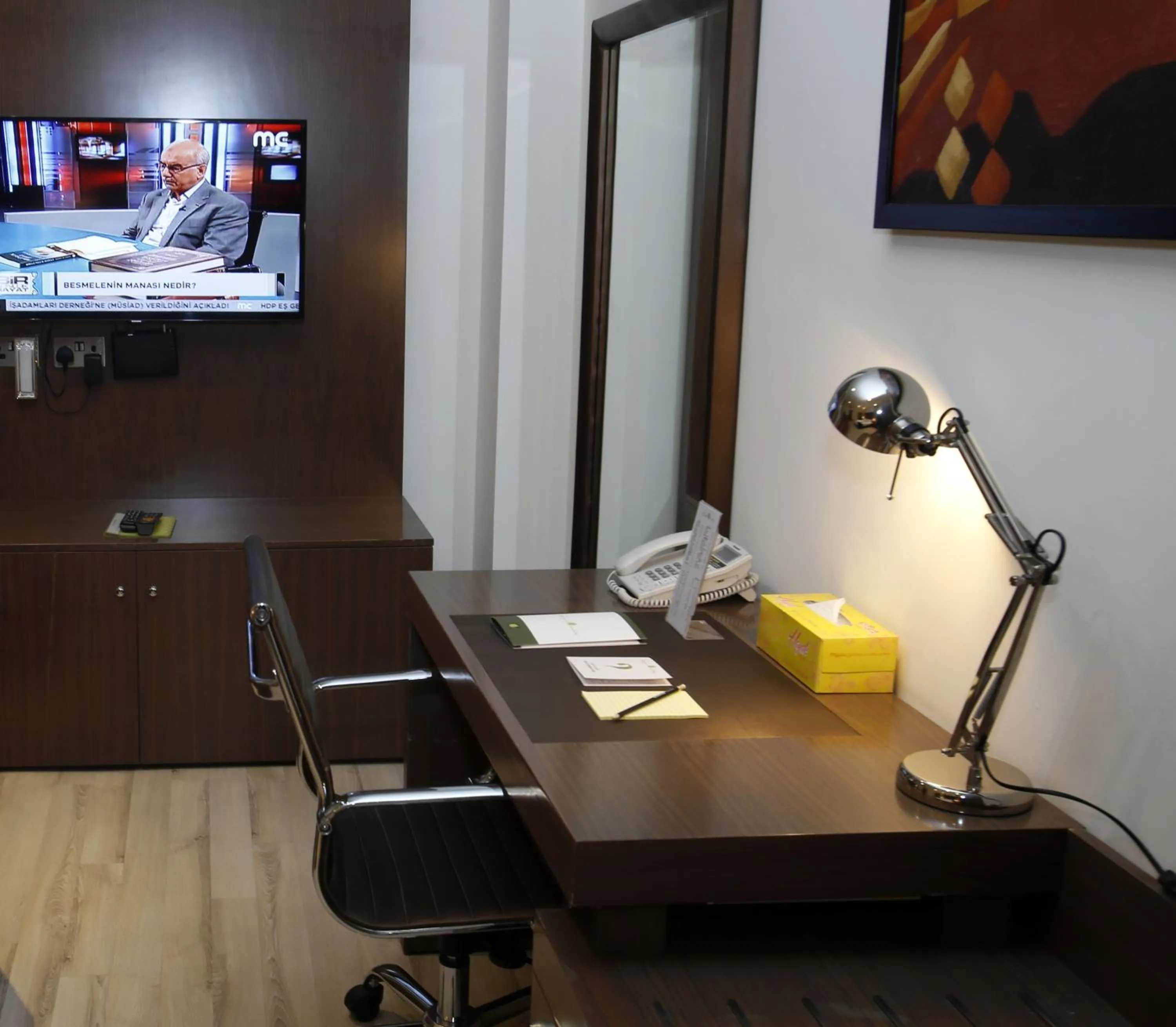 TV and multimedia in Rawda Hotel