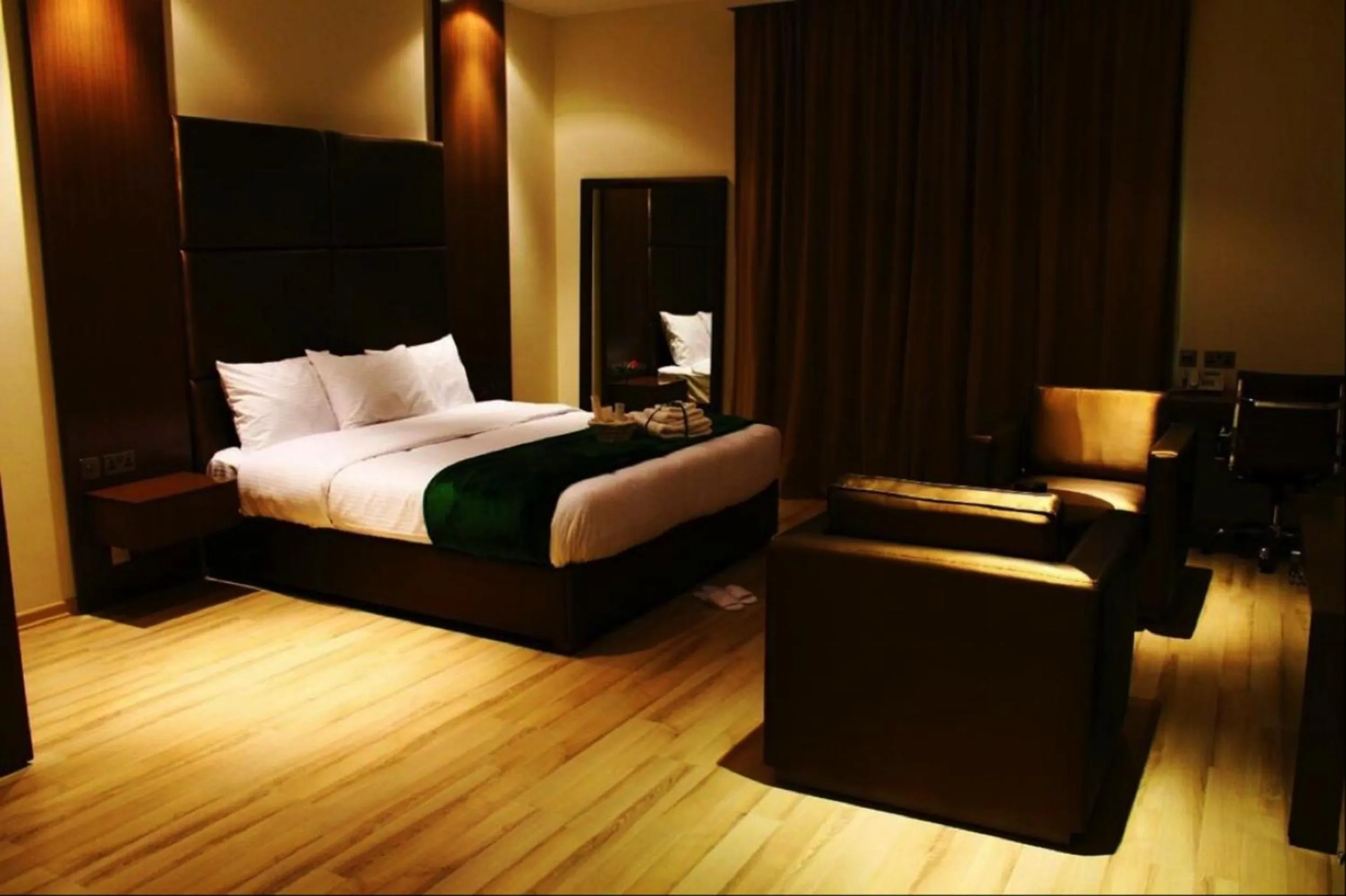 Coffee/tea facilities, Bed in Rawda Hotel