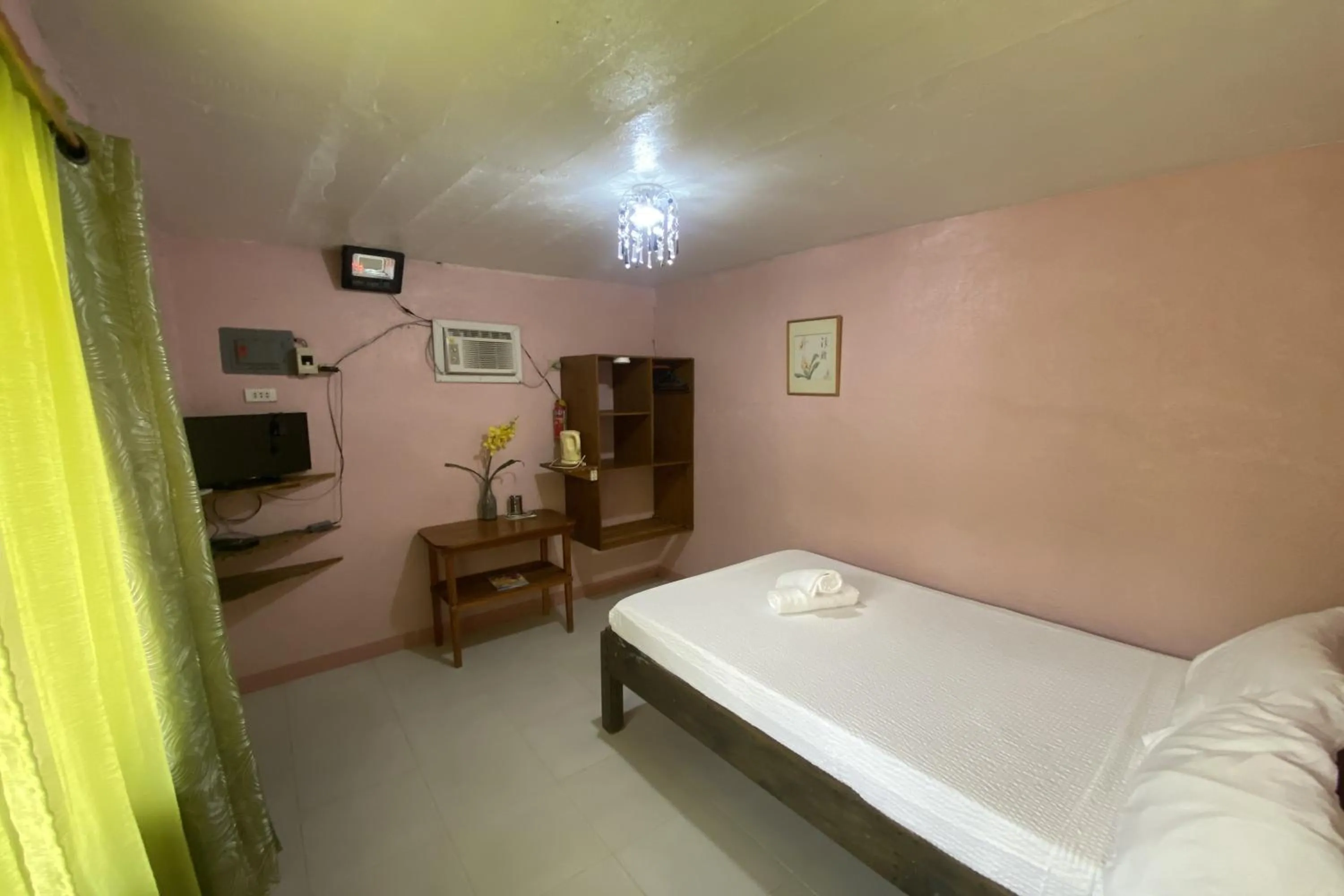 Bed in D & A Seaside Cottages