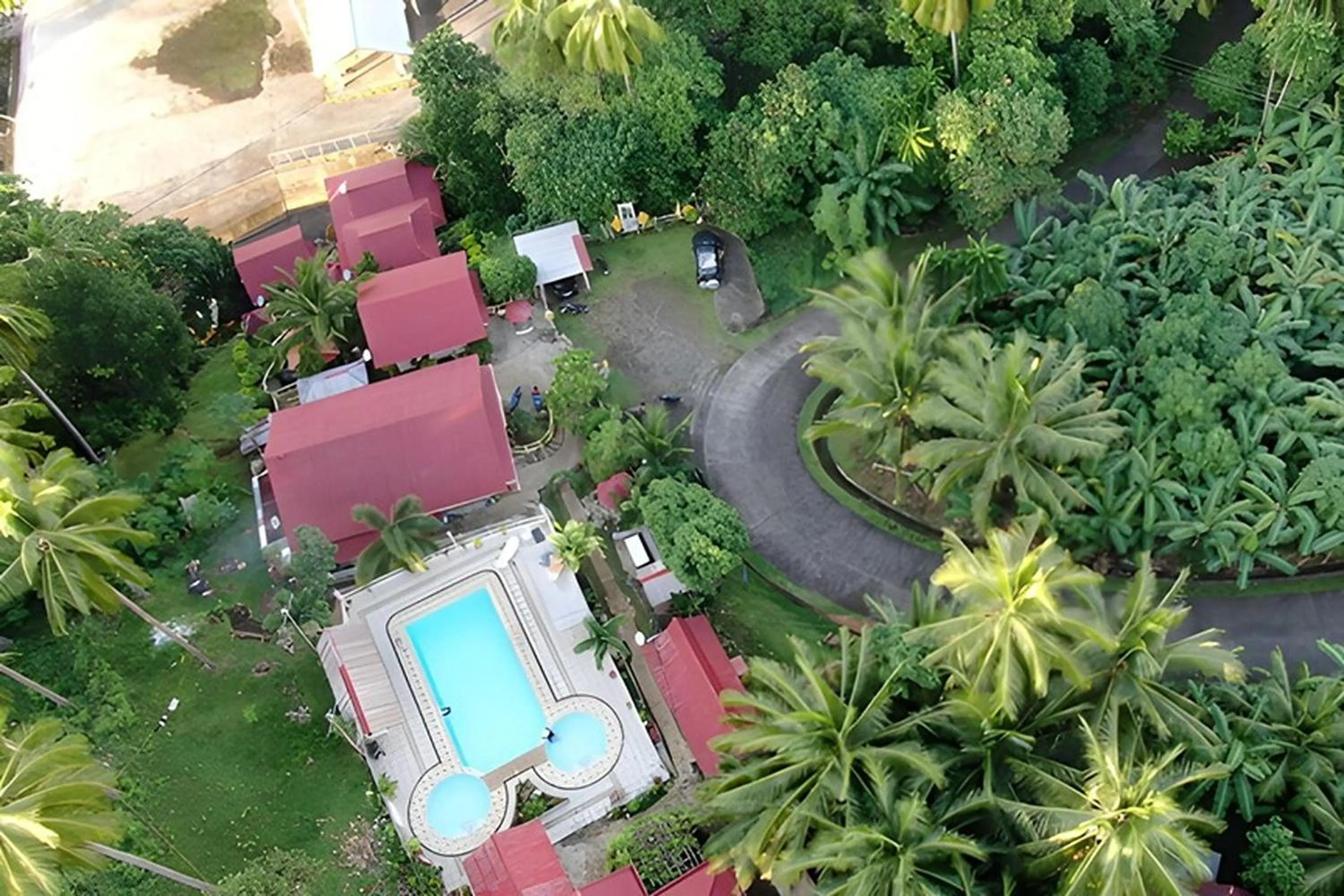 Swimming pool in D & A Seaside Cottages