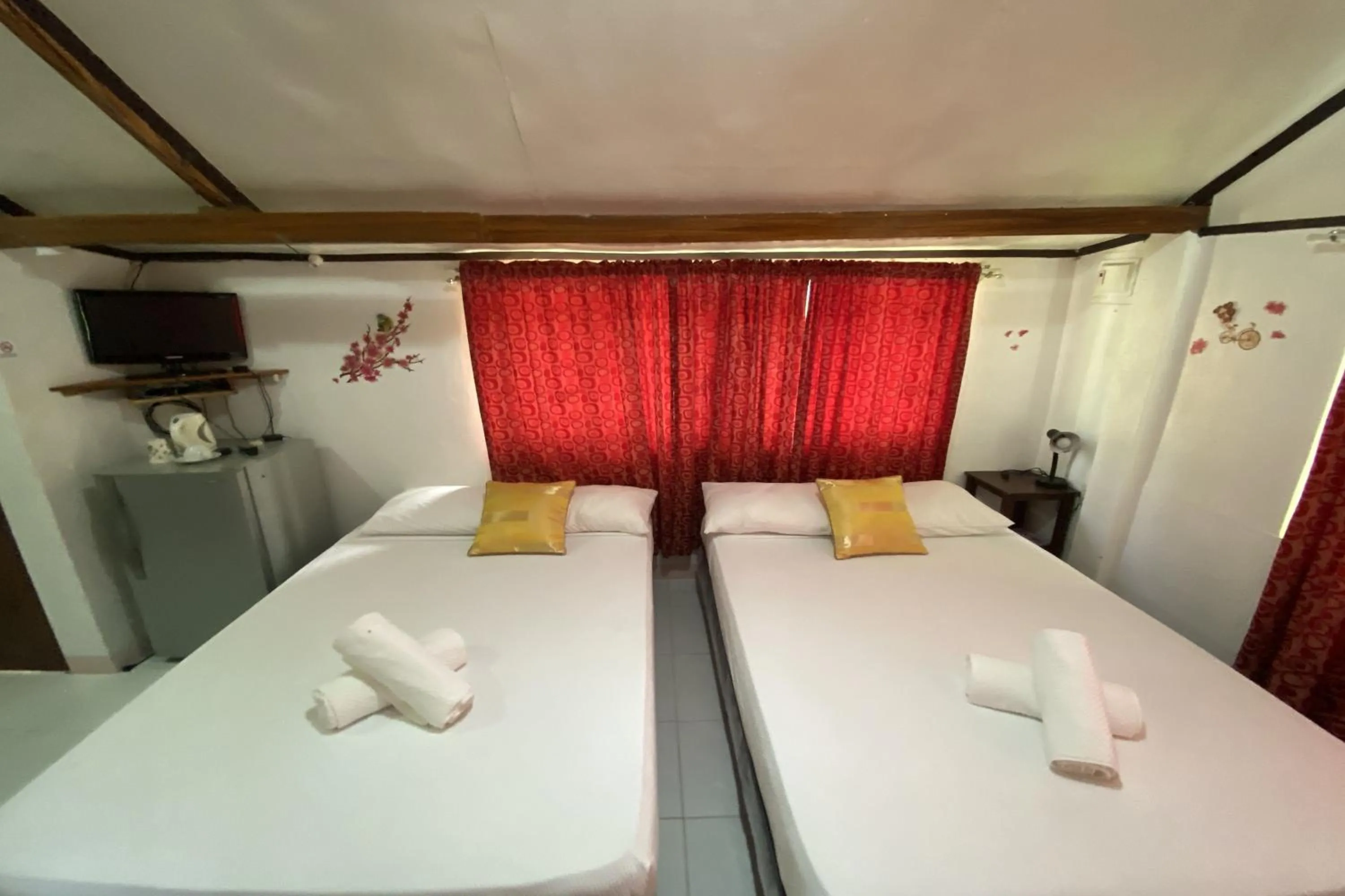 Bed in D & A Seaside Cottages