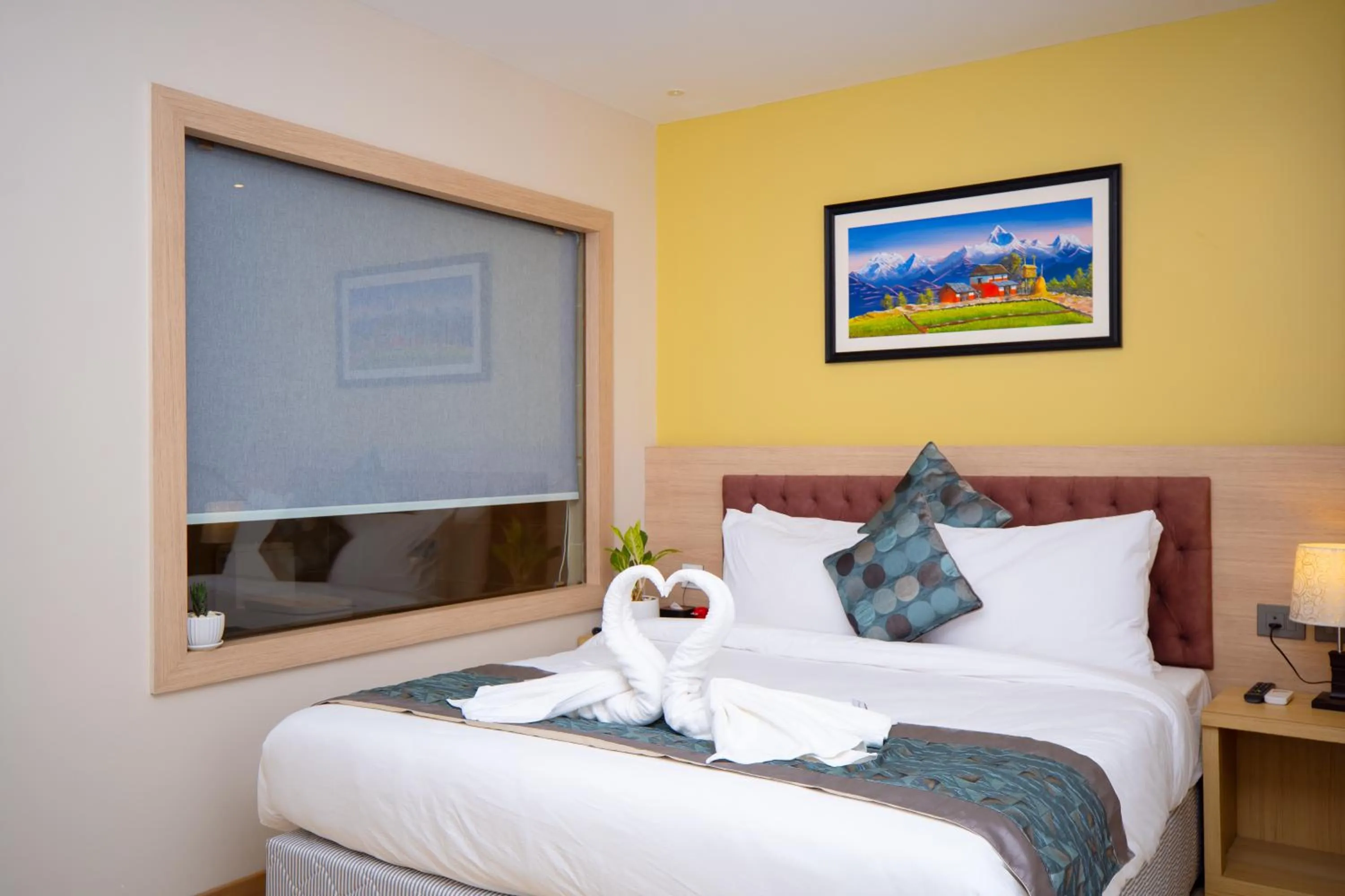 Toilet in Velvet Luxe Hotel