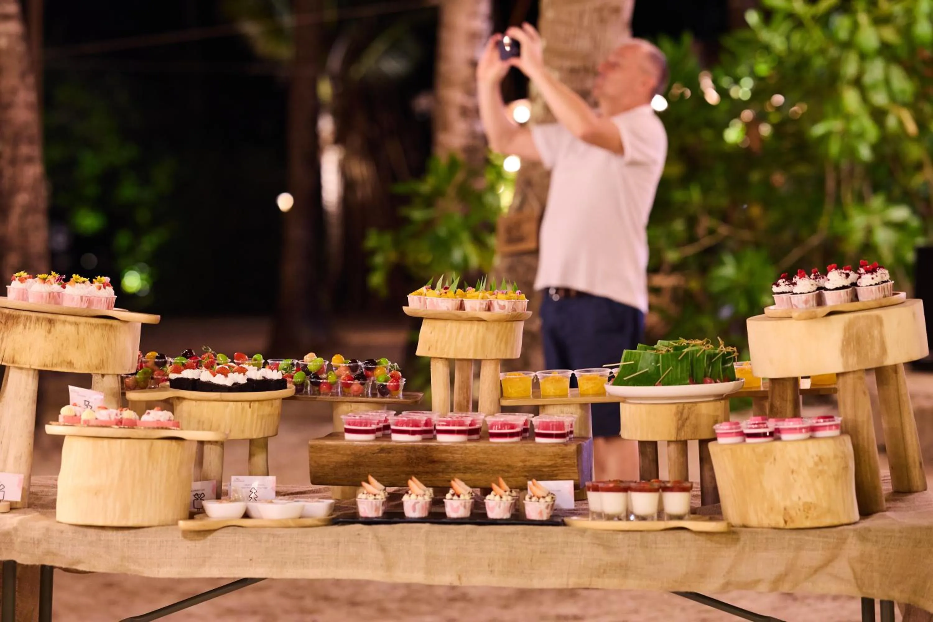 Food in The Survival by Seudam