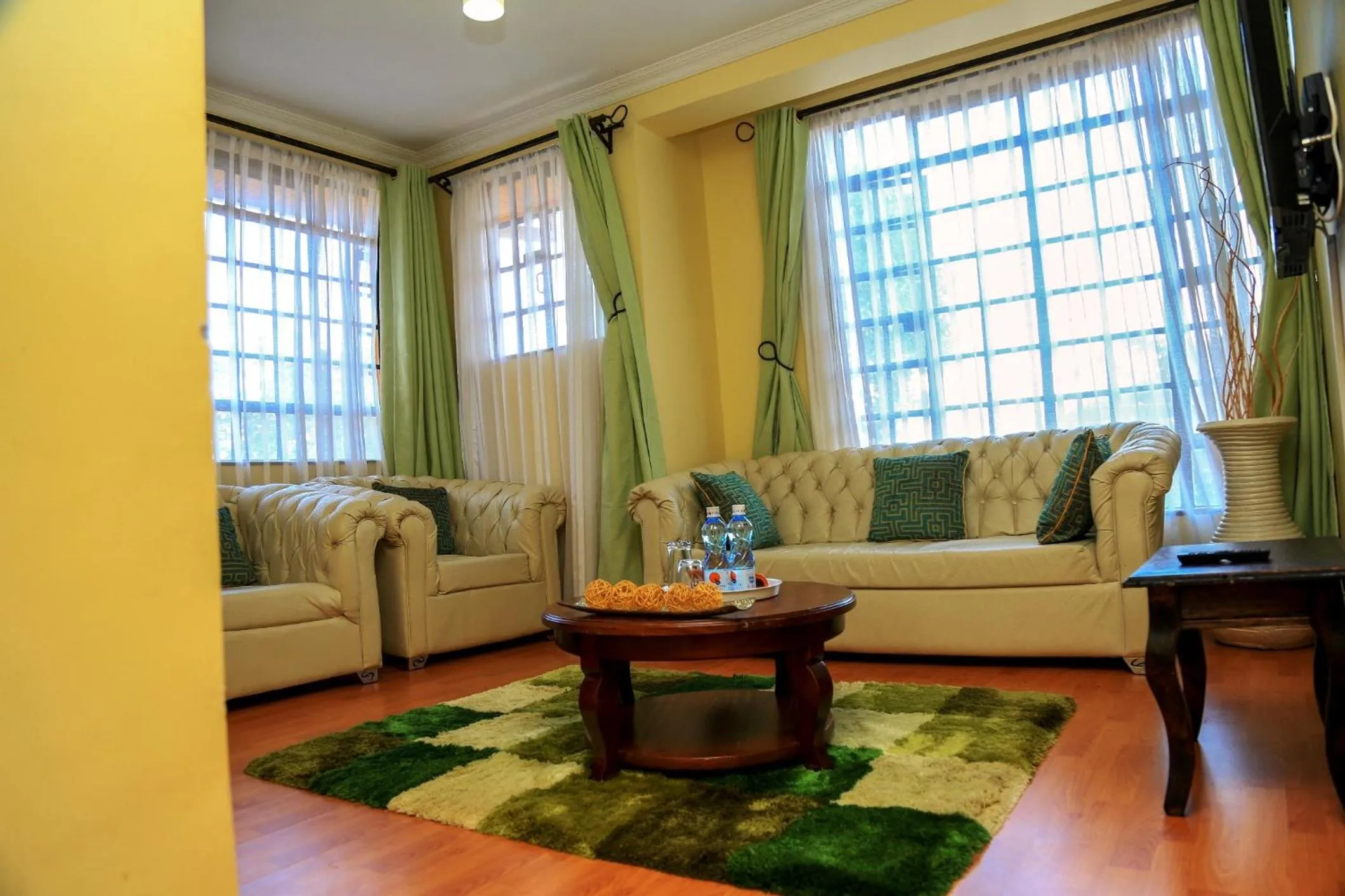 Living room in Davis Court