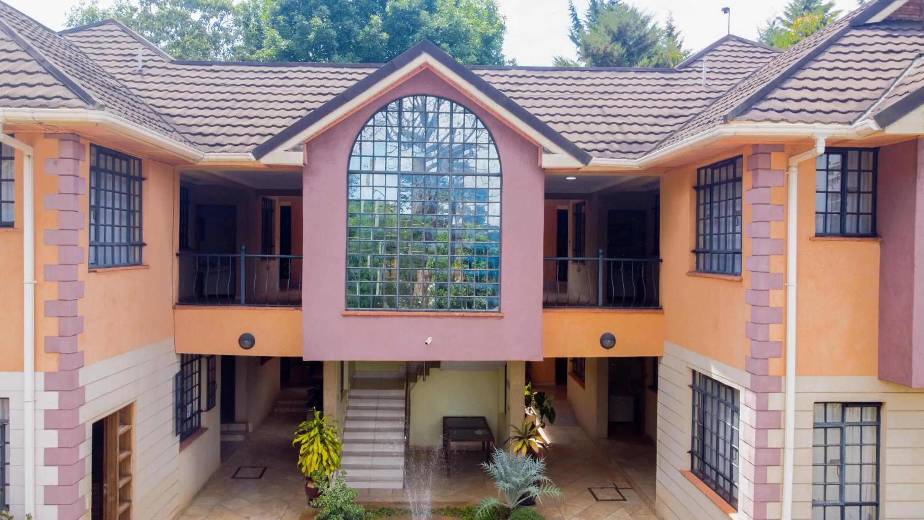 Property building in Davis Court