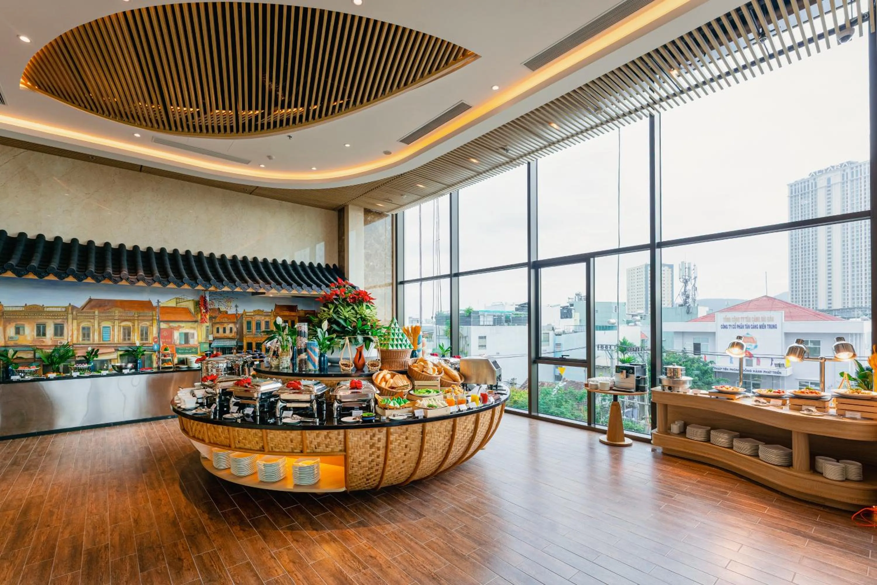 Restaurant/places to eat in Sala Quy Nhon Beach Hotel