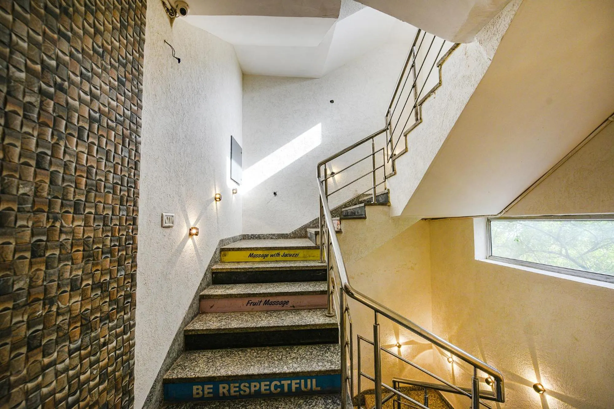 Lobby or reception in FabHotel Grand Palazzo Near Paschim Vihar