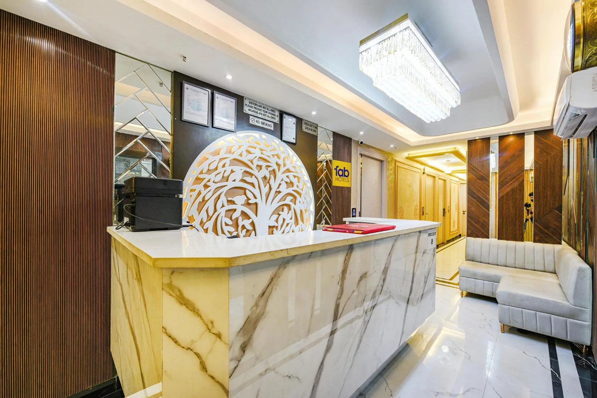 Lobby or reception in FabHotel Grand Palazzo Near Paschim Vihar