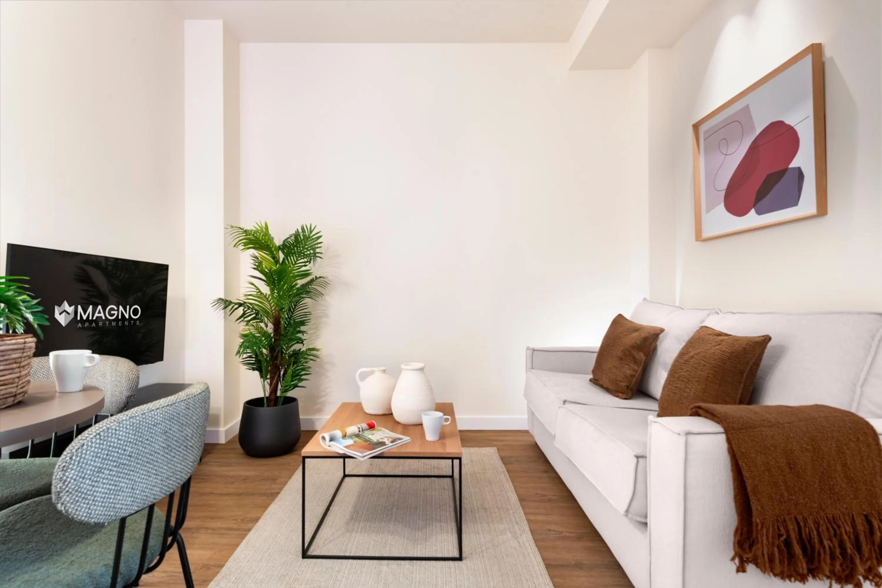 TV and multimedia in Magno Apartments Clavellinas