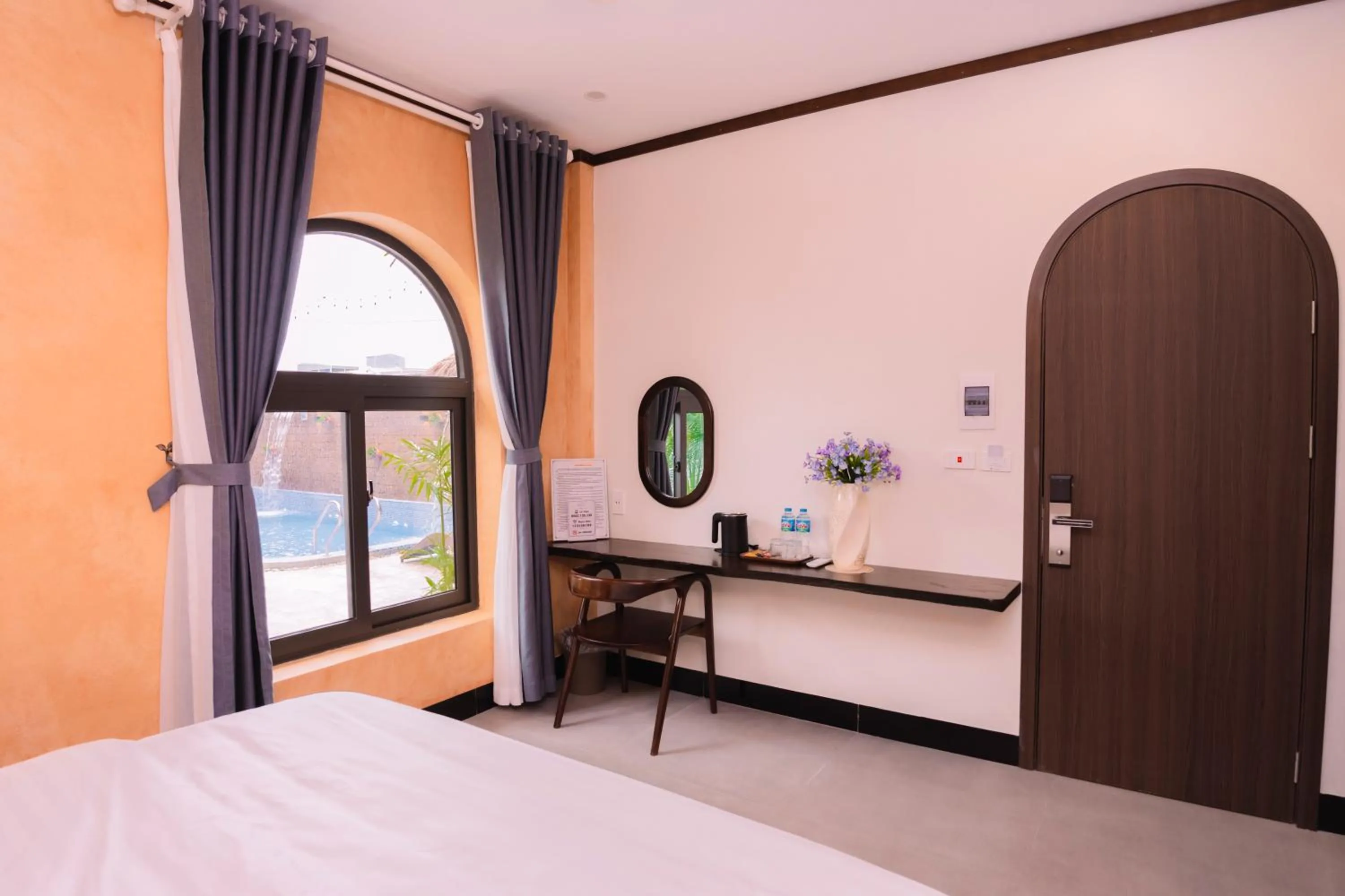 Photo of the whole room, Bed in Serena Tam Coc Hotel & Villa