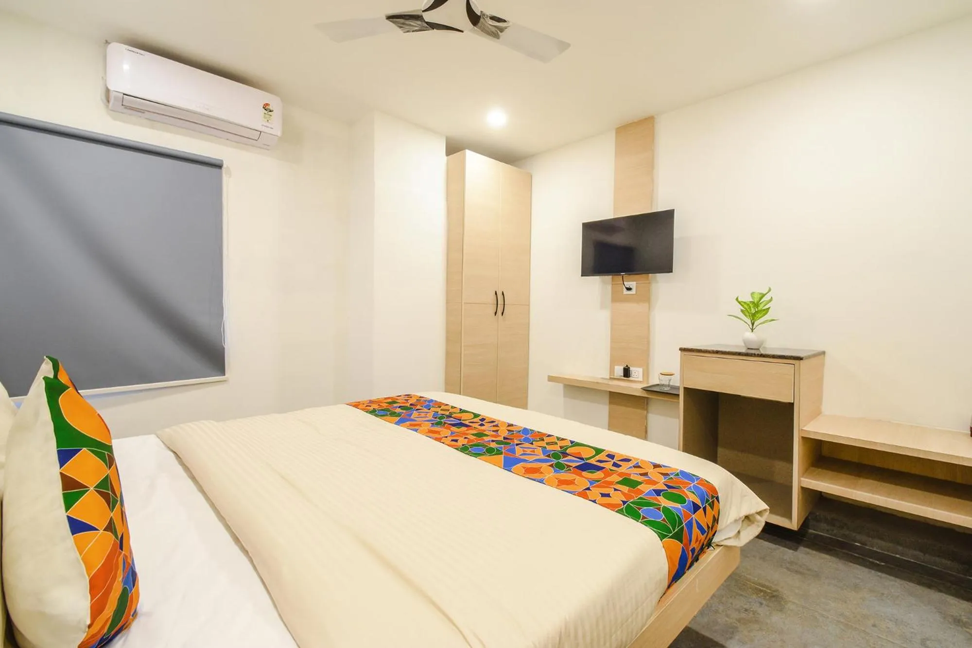Bed in FabHotel Prime Adhirath Grand-Nr Madhapur-Hitech CIty