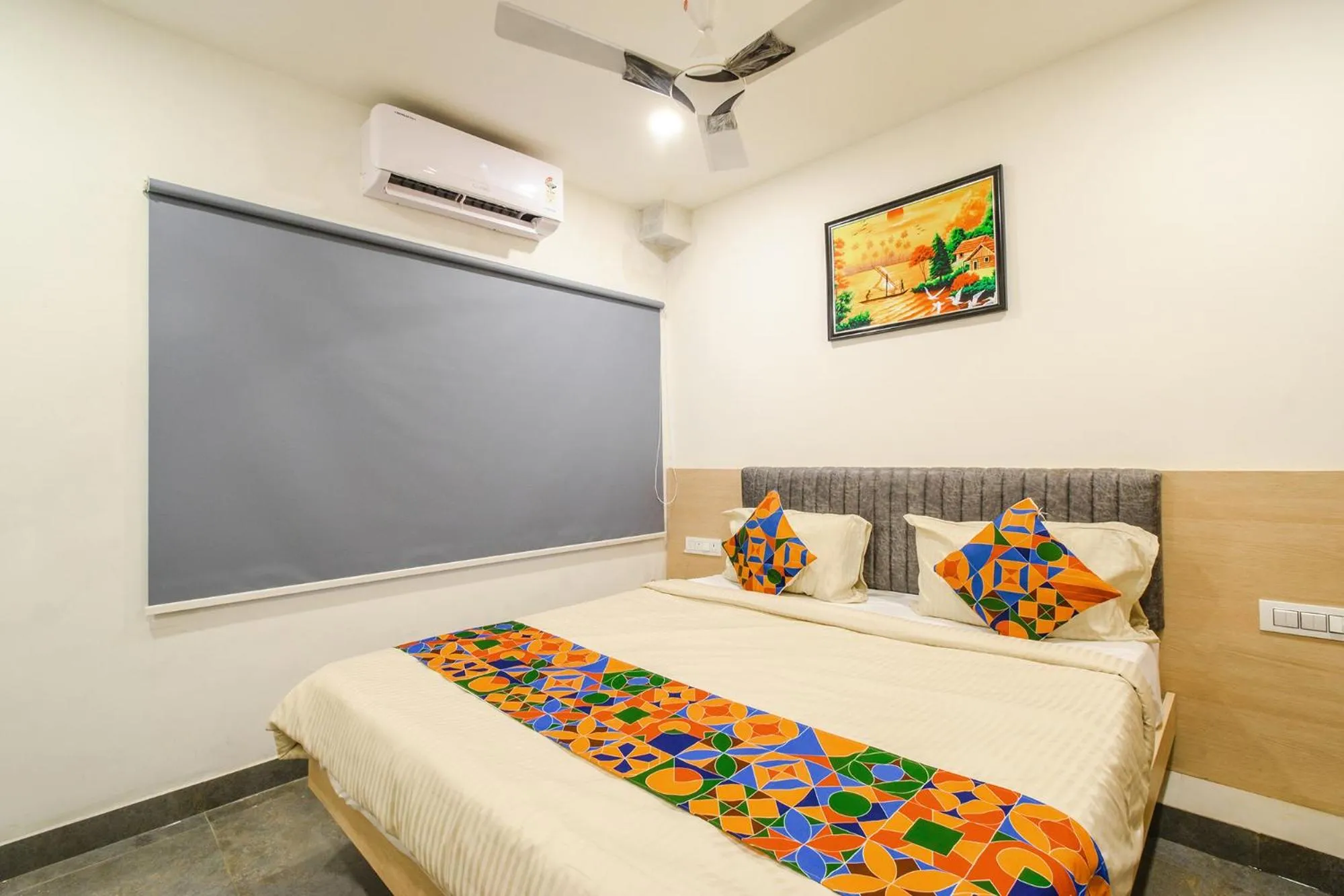 Bed in FabHotel Prime Adhirath Grand-Nr Madhapur-Hitech CIty