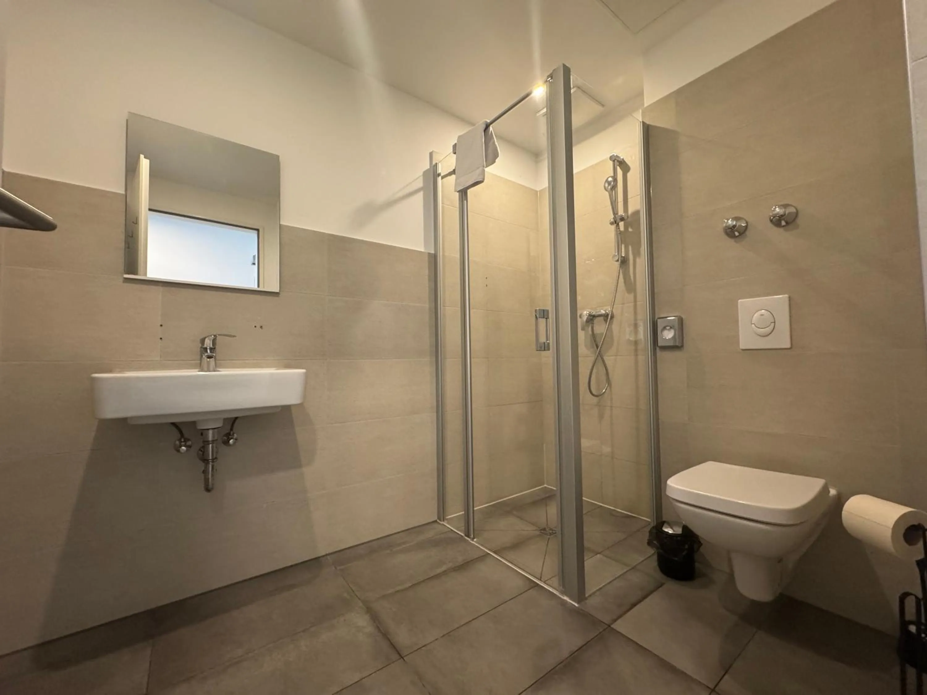 Shower in AR City Hotel Berlin